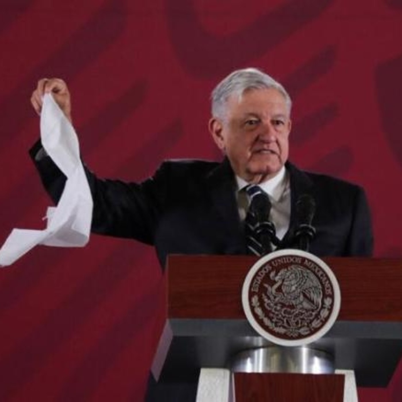Cápsulas de info relevante, al aire en el 98.5 de