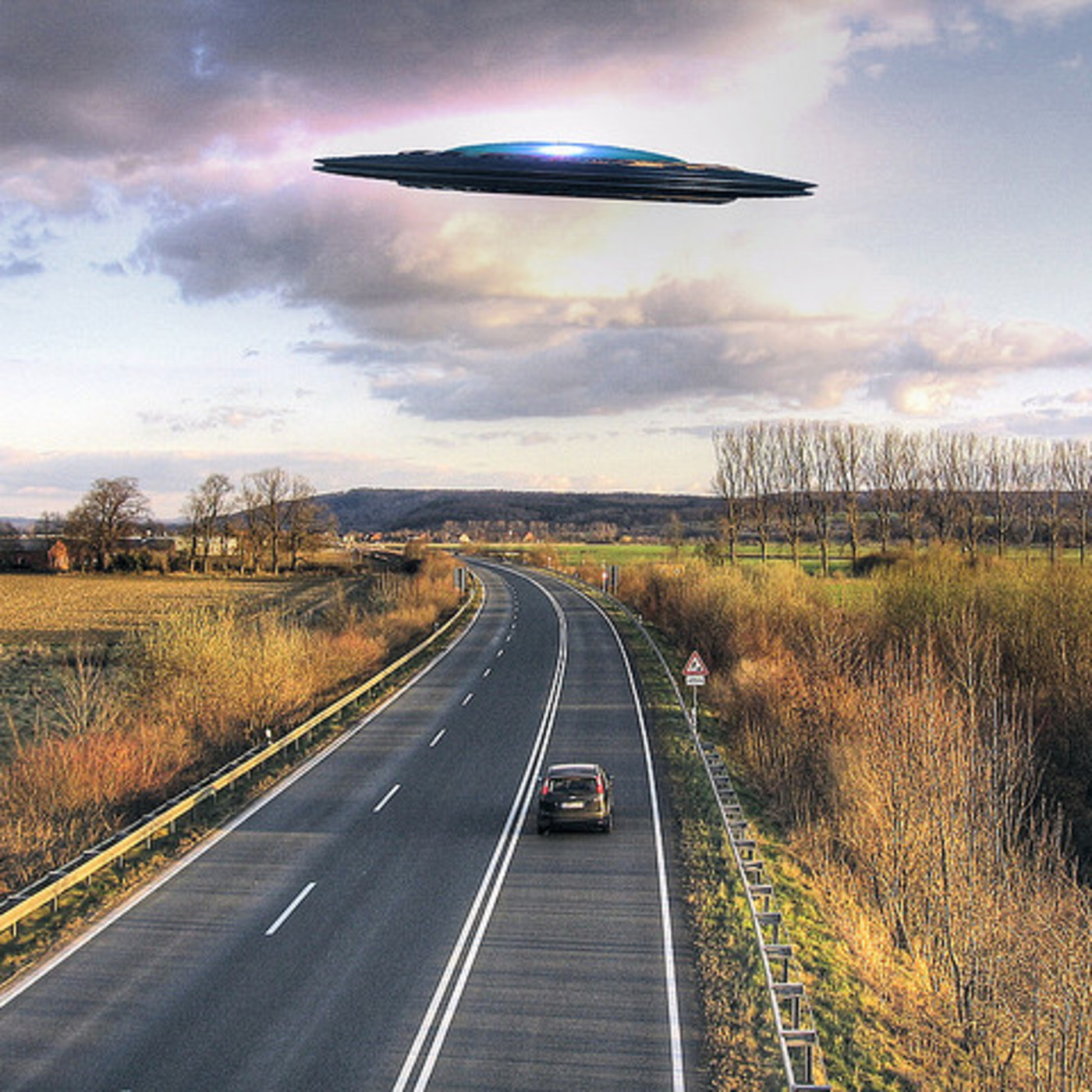 Hangar 1: T2 7- Policías y Ovnis #documental #podcast #universo #ovnis episode artwork