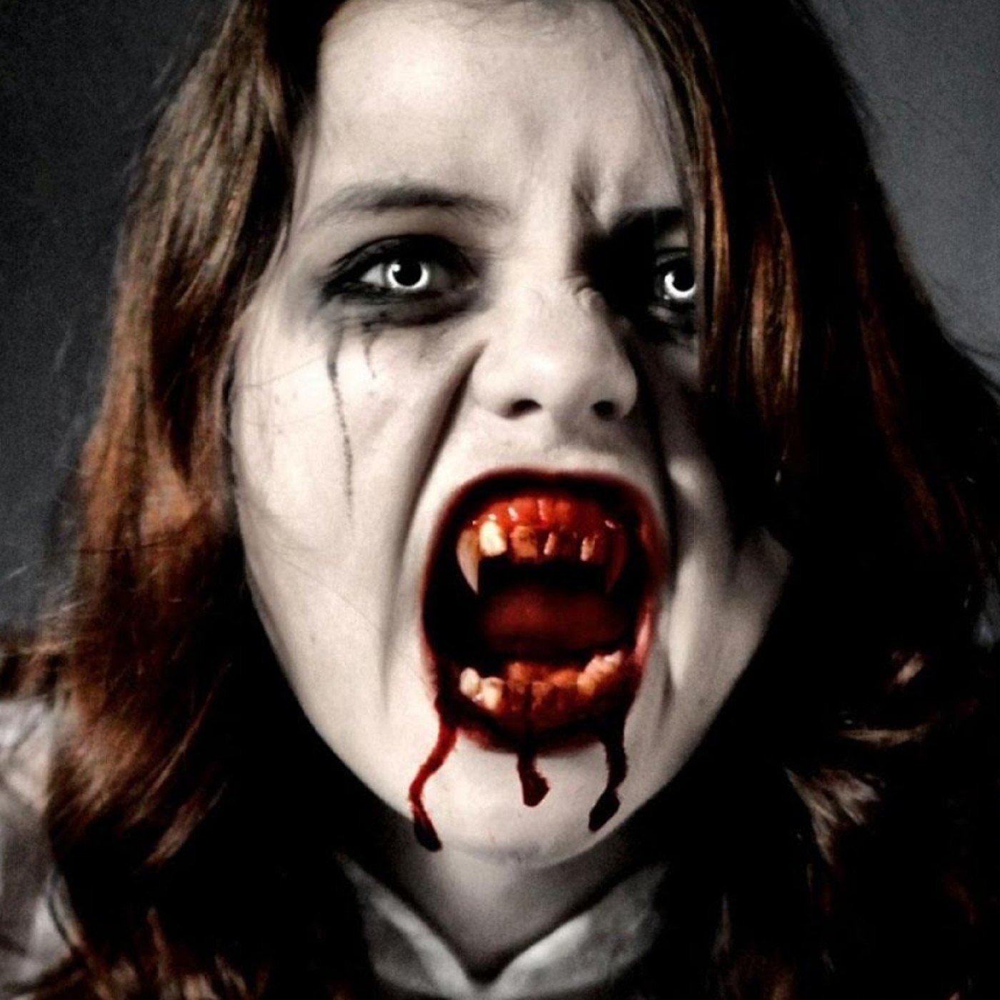 MISTERIOS ON AIR. T2X17. Vampiros, sed de sangre episode artwork