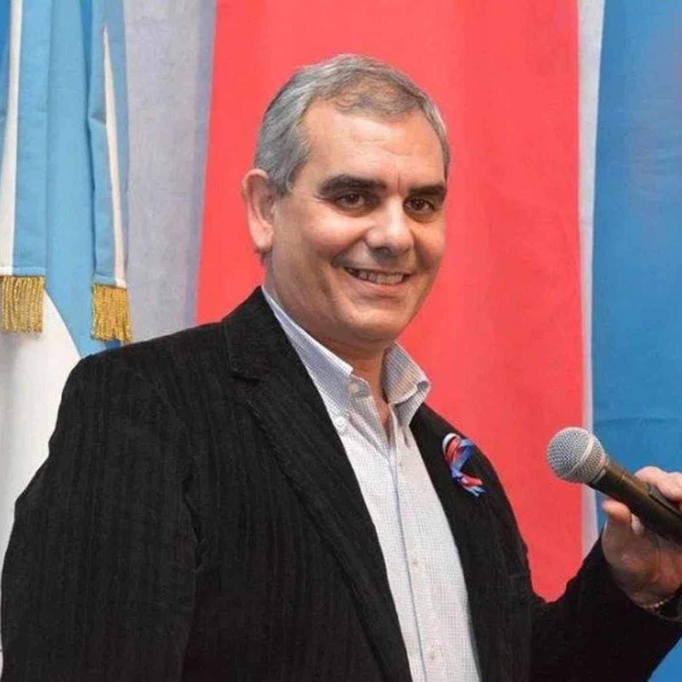 Carlos Traboulsi @CarlosTrabouls1 (Fundador y Presidente de Fundación Argentina Azul) Buenas Razones