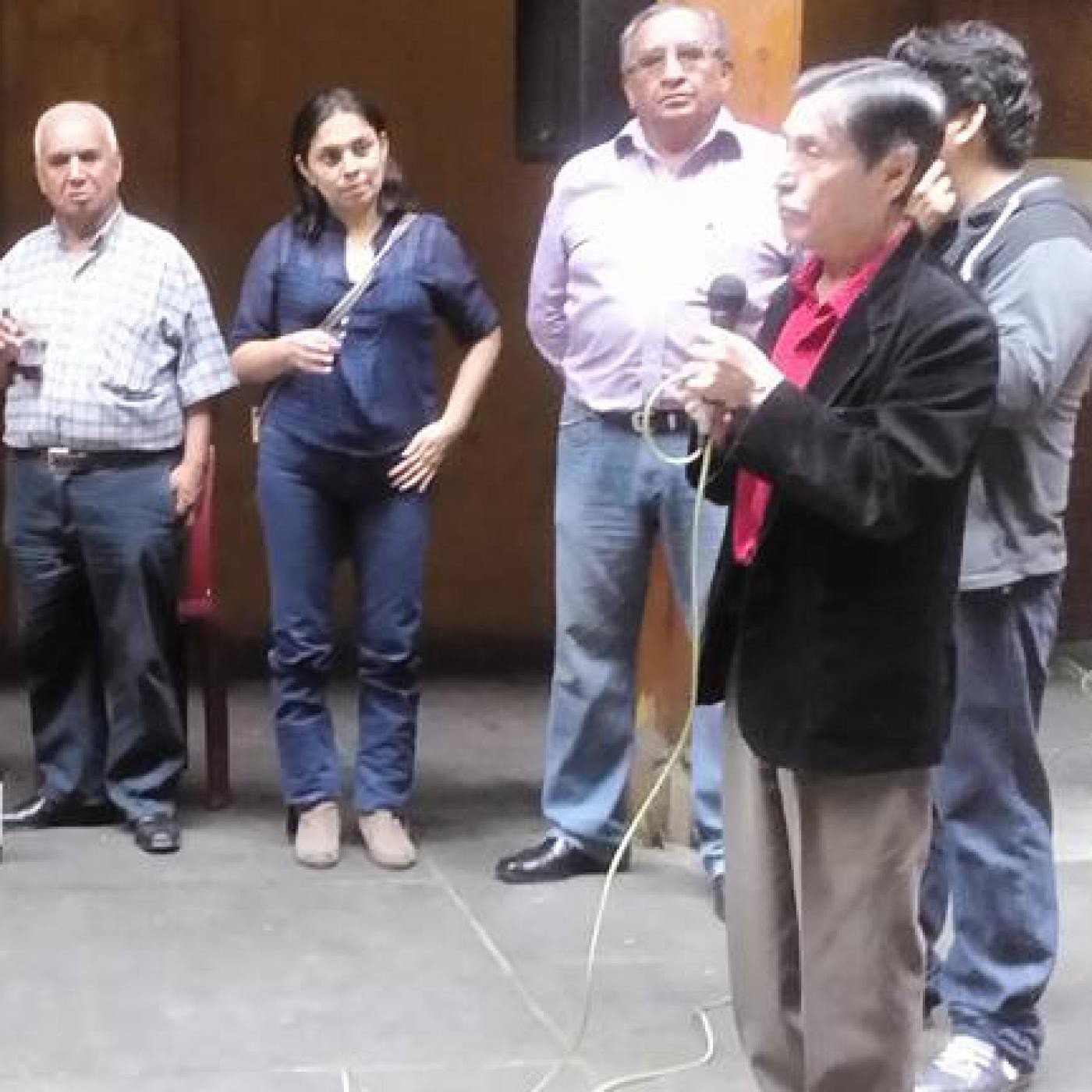 LOS PRINCIPIOS SE HIPOTECAN ,SE ALQUILAN, SE VENDEN,EL MERCANTILISMO A INVADIDO A LOS PARTIDOS