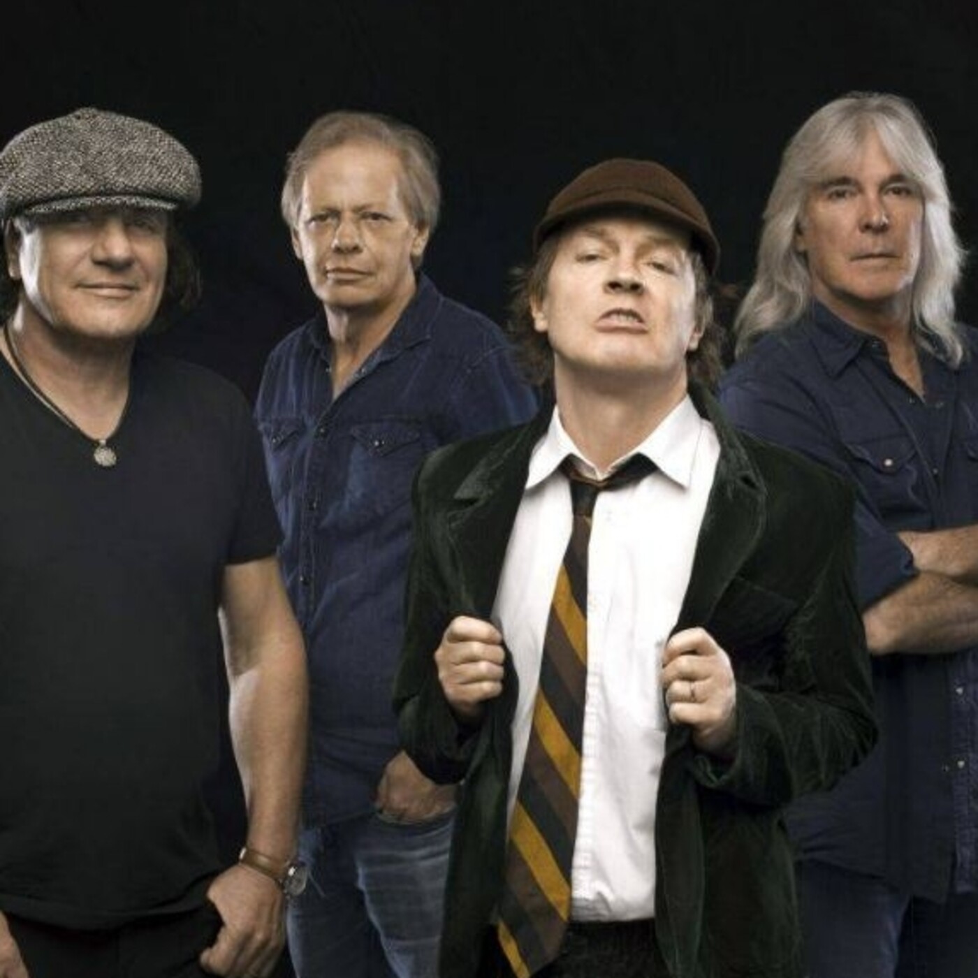 Debate: ¿Como deberian AC/DC terminar su carrera?