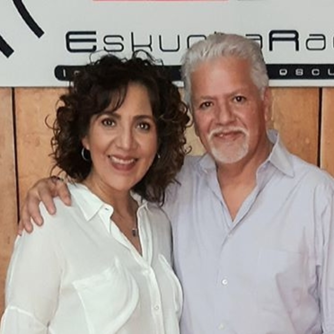 Tienes Hambre Emocional ? / MARISOL SANTILLÁN Tienes Hambre Emocional ? / MARISOL SANTILLÁN