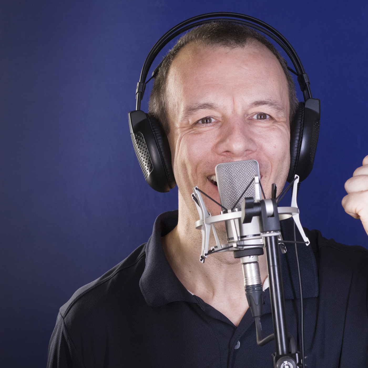 Locuciones para spots en inglés de locutor Madrid