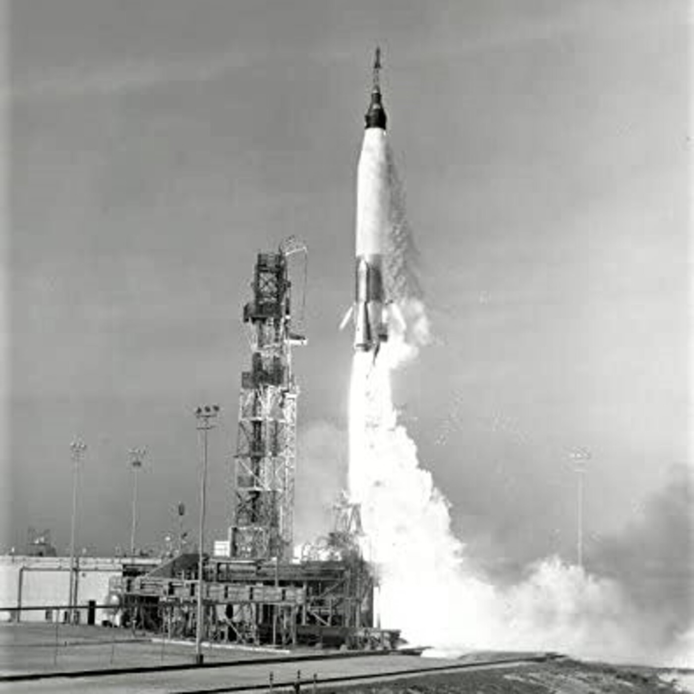 La Batalla por la Luna, del Sputnik al Apollo: 1- Mercury #astronomia #universo #documental #podcast episode artwork