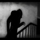 T2 x 16 *Acechando desde la oscuridad: La leyenda de Drácula*