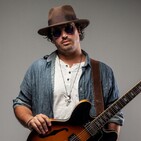 Juan Abella de Vicious Rooster- Músico argentino en Los Ángeles.