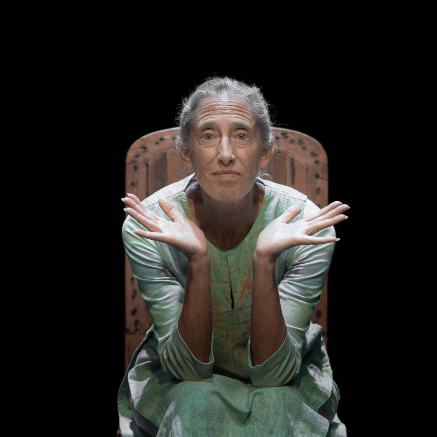 Miriam Odorico (Actriz de la la obra teatral "UNA" ) In Loco