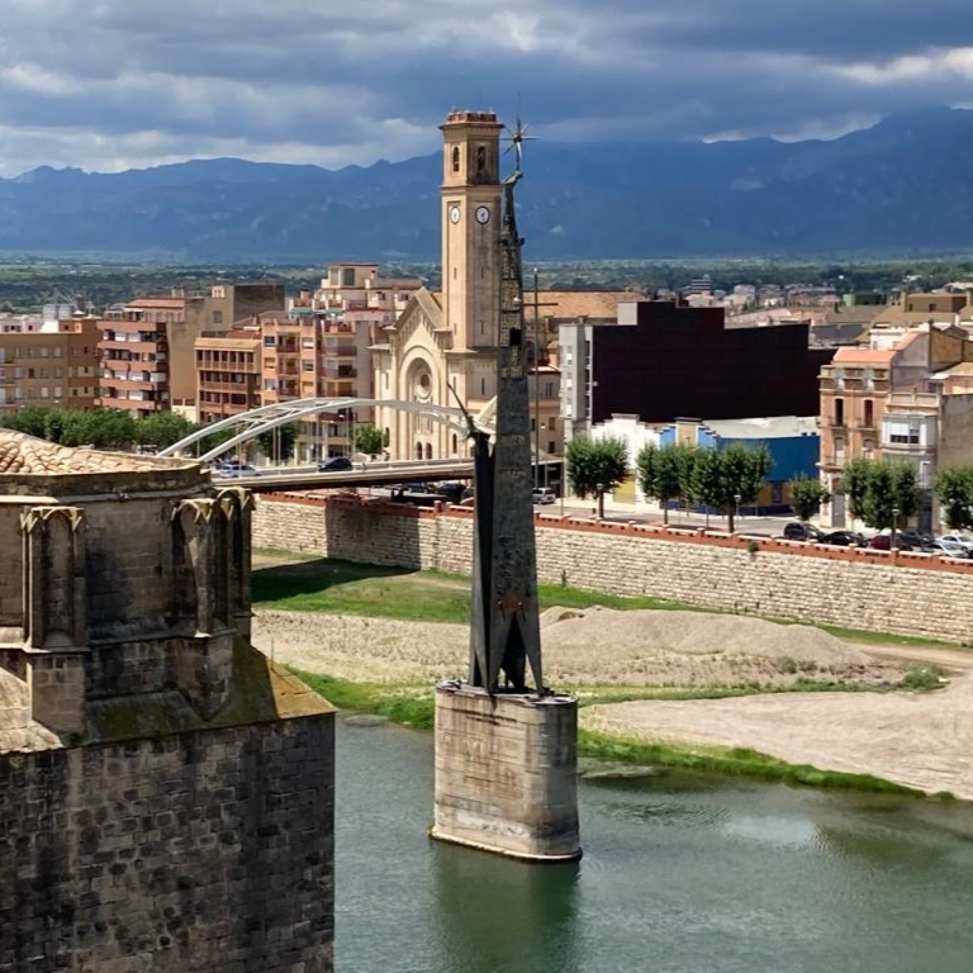 H14 TERRES DE L'EBRE 28-03-2022 episode artwork