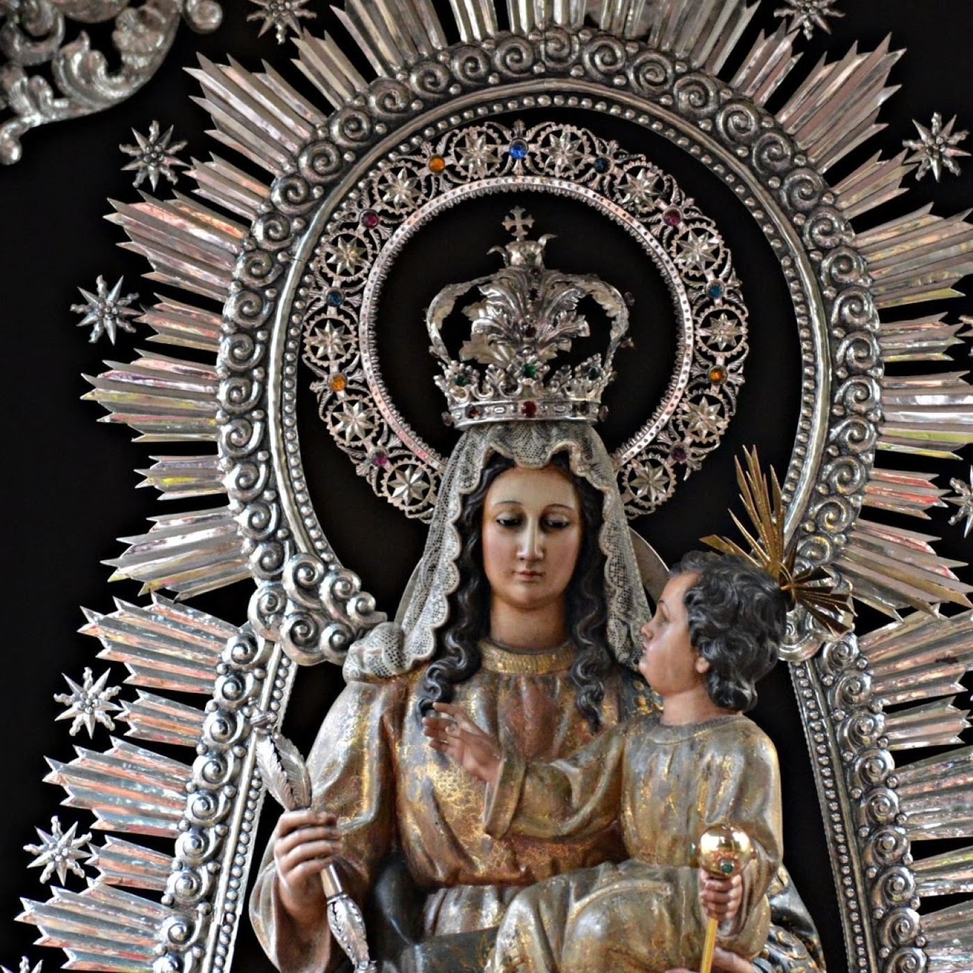 A MEDIODÍA con Milagros Calle