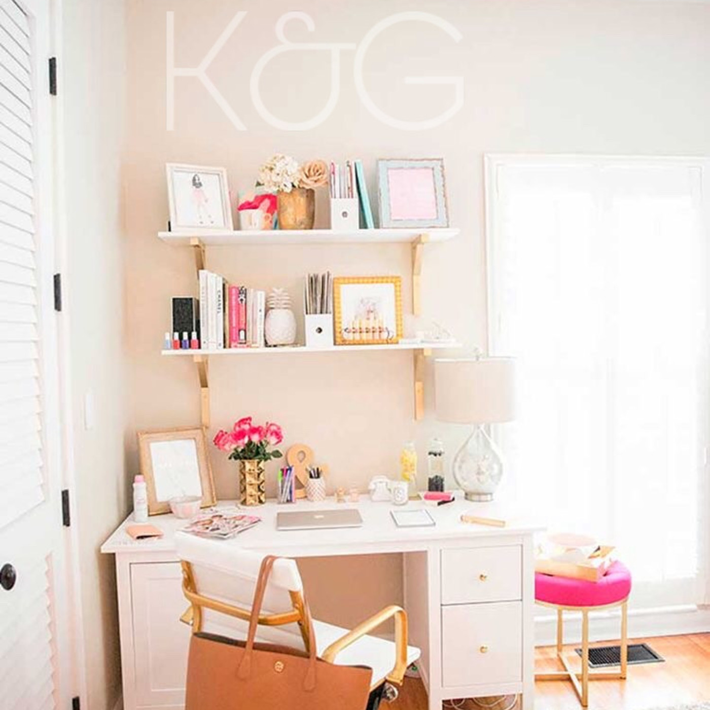 EMPRENDE CON AMOR BY K&G