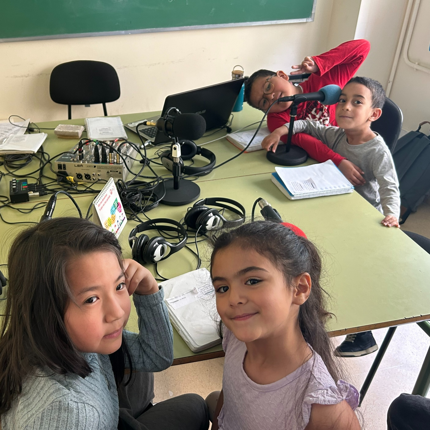 LAS DELICIAS DE LA RADIO