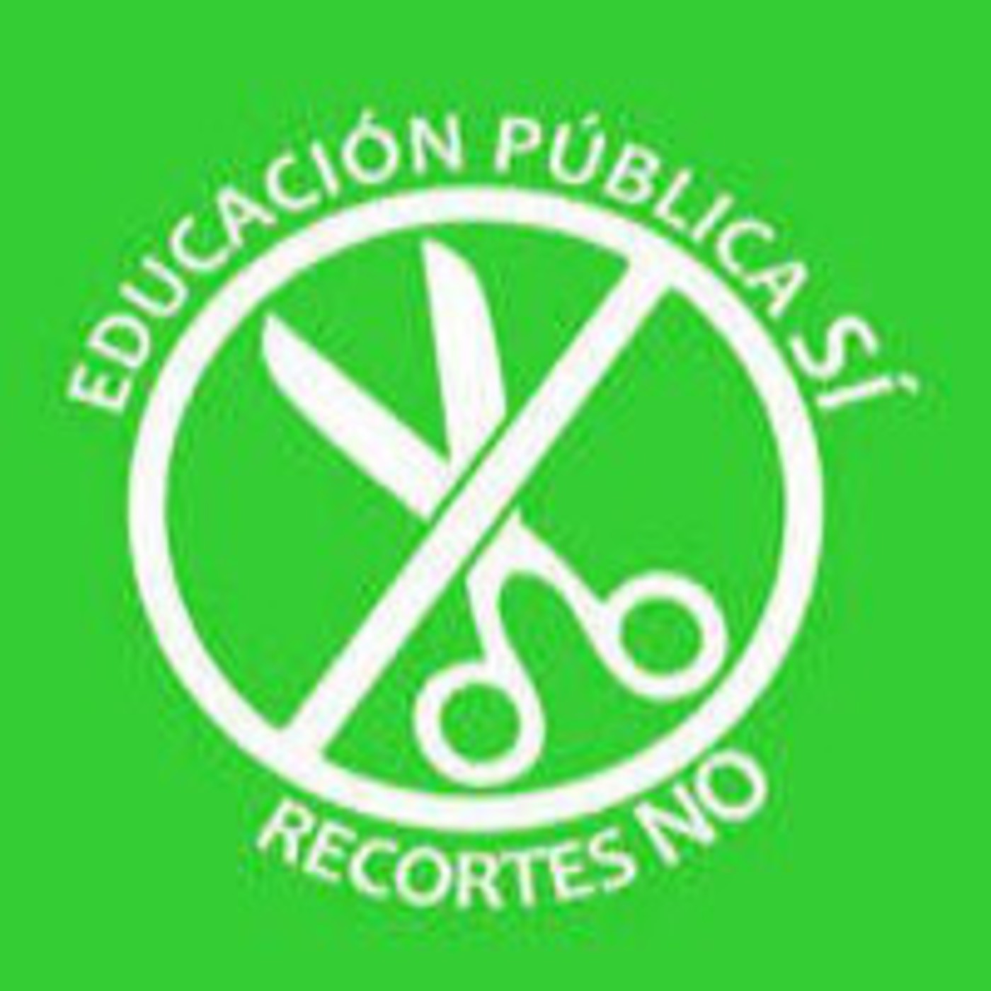 Un grupo de maestros reclama la paga extra en la Consejería de Educación episode artwork