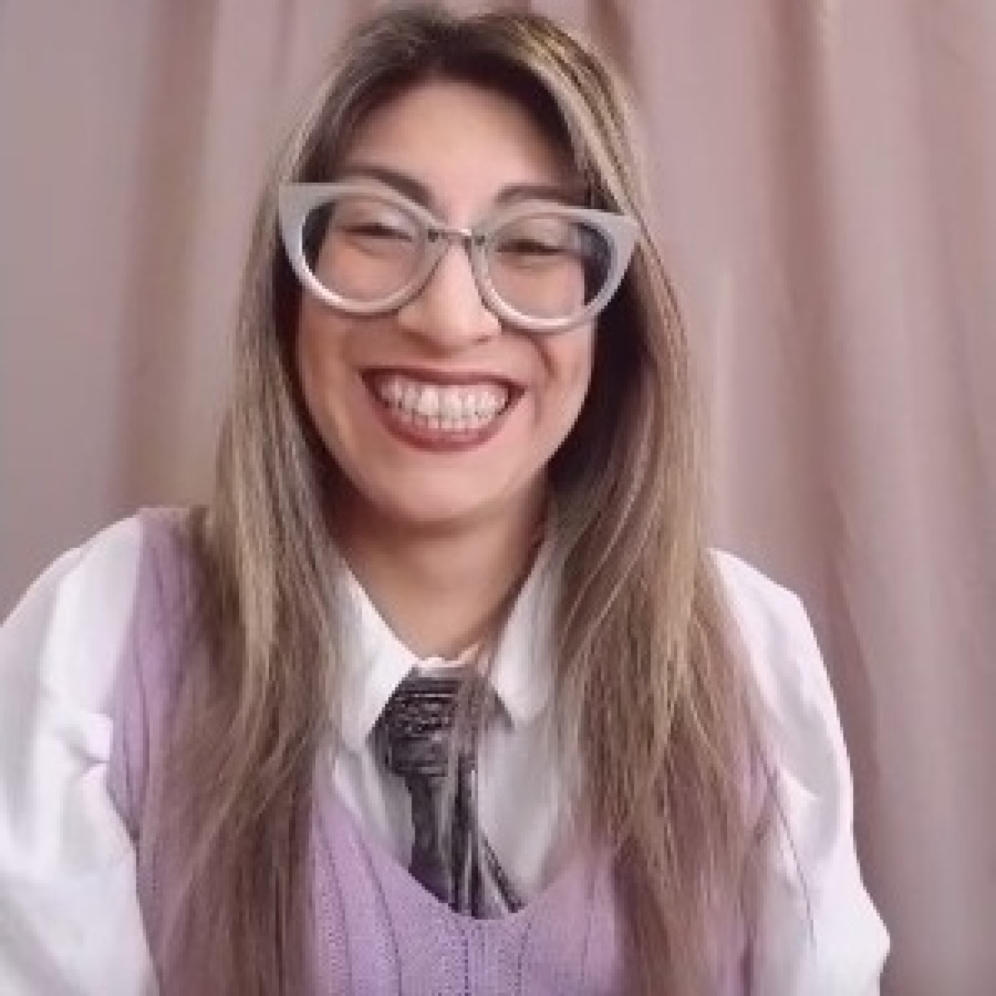 El Recreo Laura Delgado: La Fotógrafa del moño