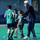 Medalla de plata de la Real Federación de Hockey para Pepe Mendías - 20.02.2019