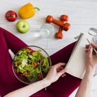 PAUTAS PARA NO COGER KILOS DURANTE EL CONFINAMIENTO, con Helga Rivera