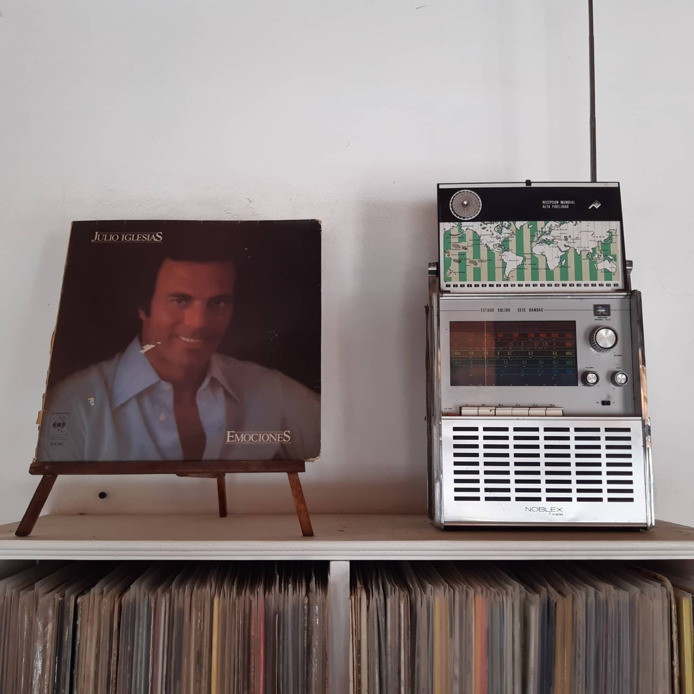 Los discos se escuchan enteros