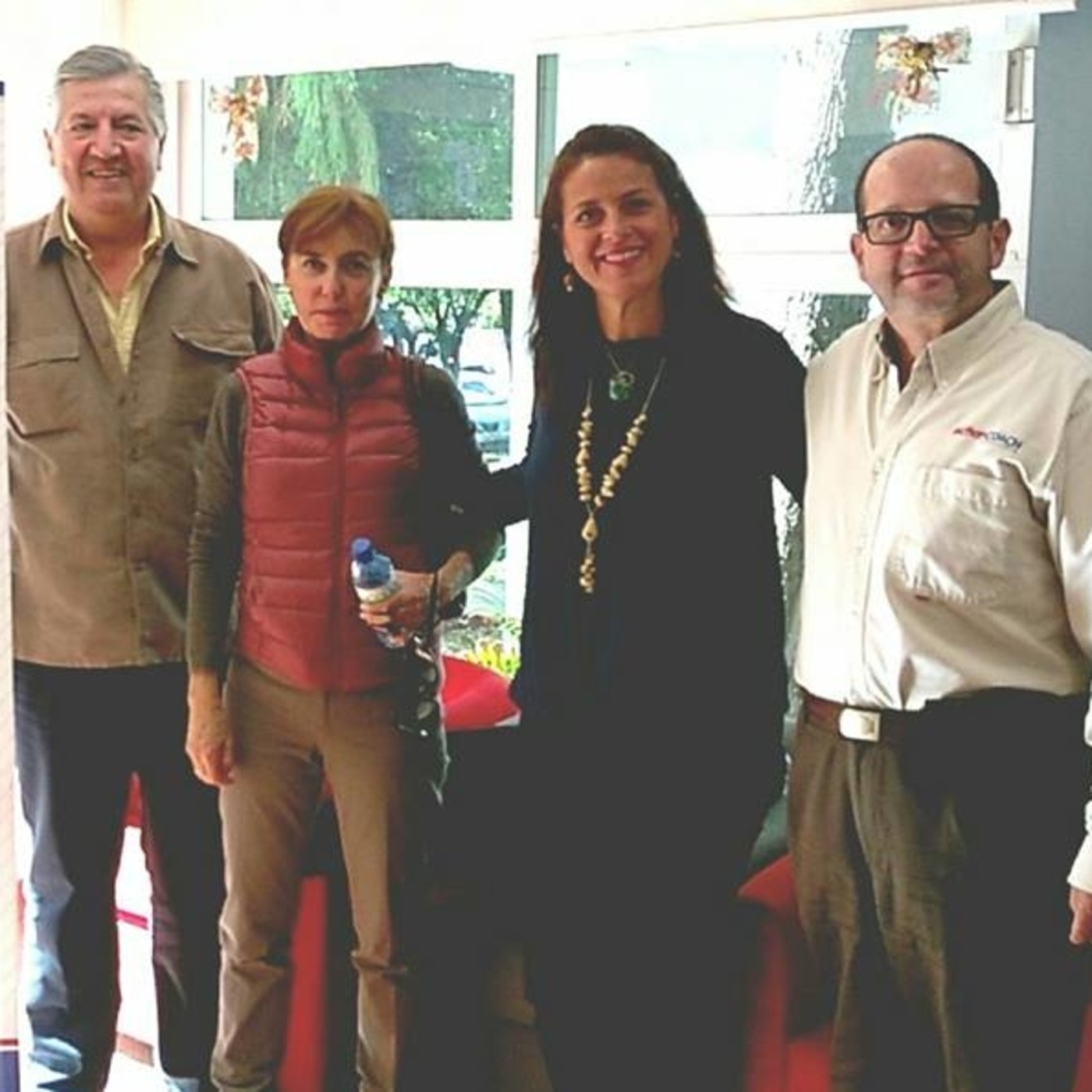 Coach Pepe Villacis, Negocios y Personas