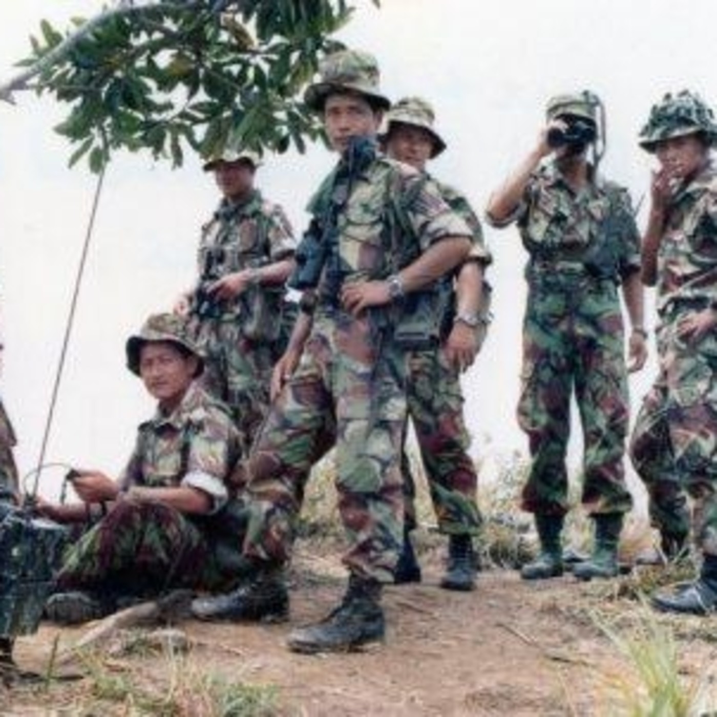 LOS GURKHAS EN BRUNEI. Metralla de Historia