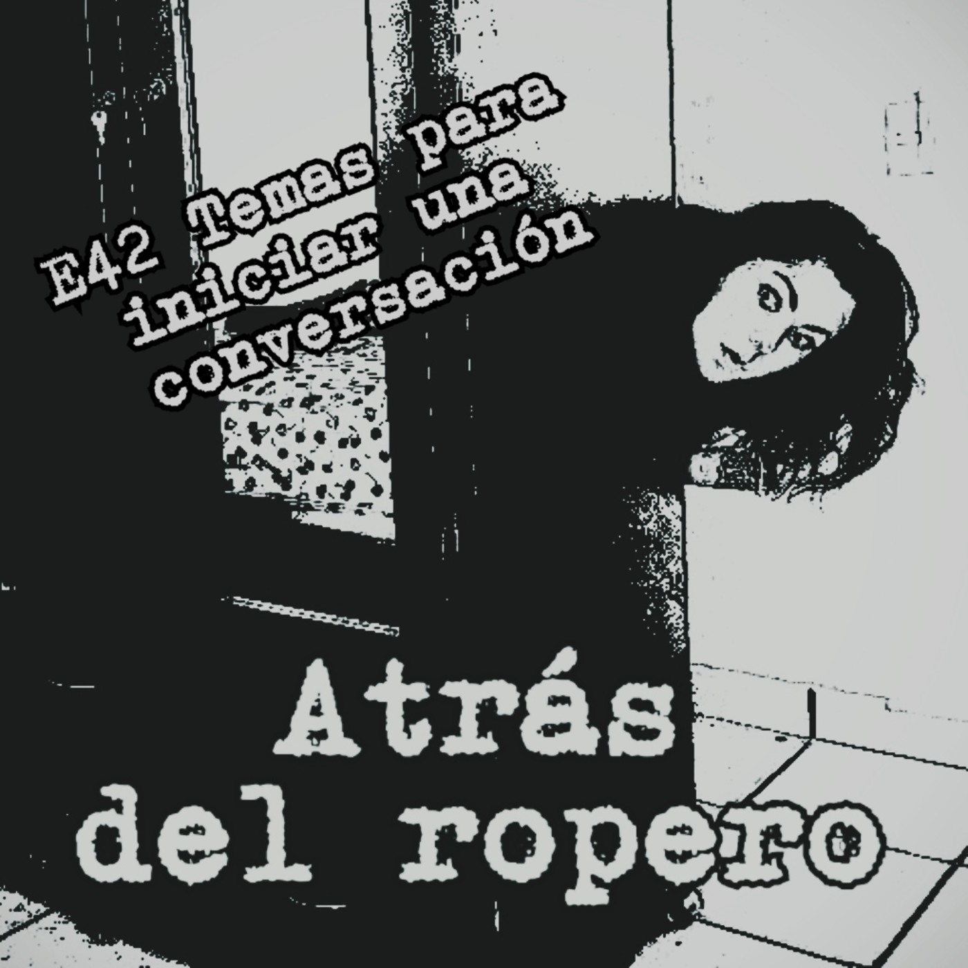 Atrás del ropero