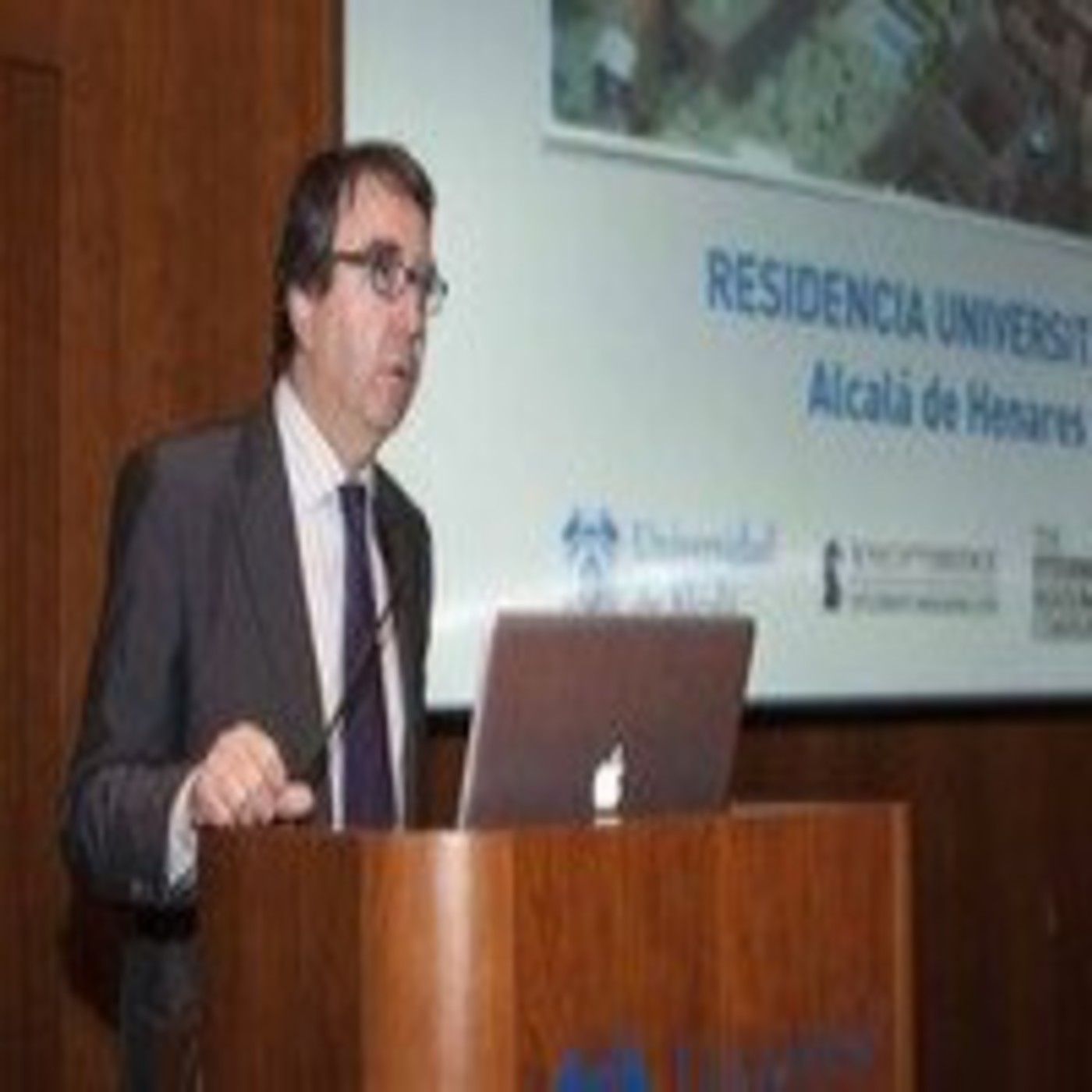 Conferencias y actos institucionales de la UAH