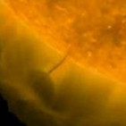 12. El FBI y el ejército americano cierran un observatorio solar. Encuentran unas huellas de pisadas en el lecho marino