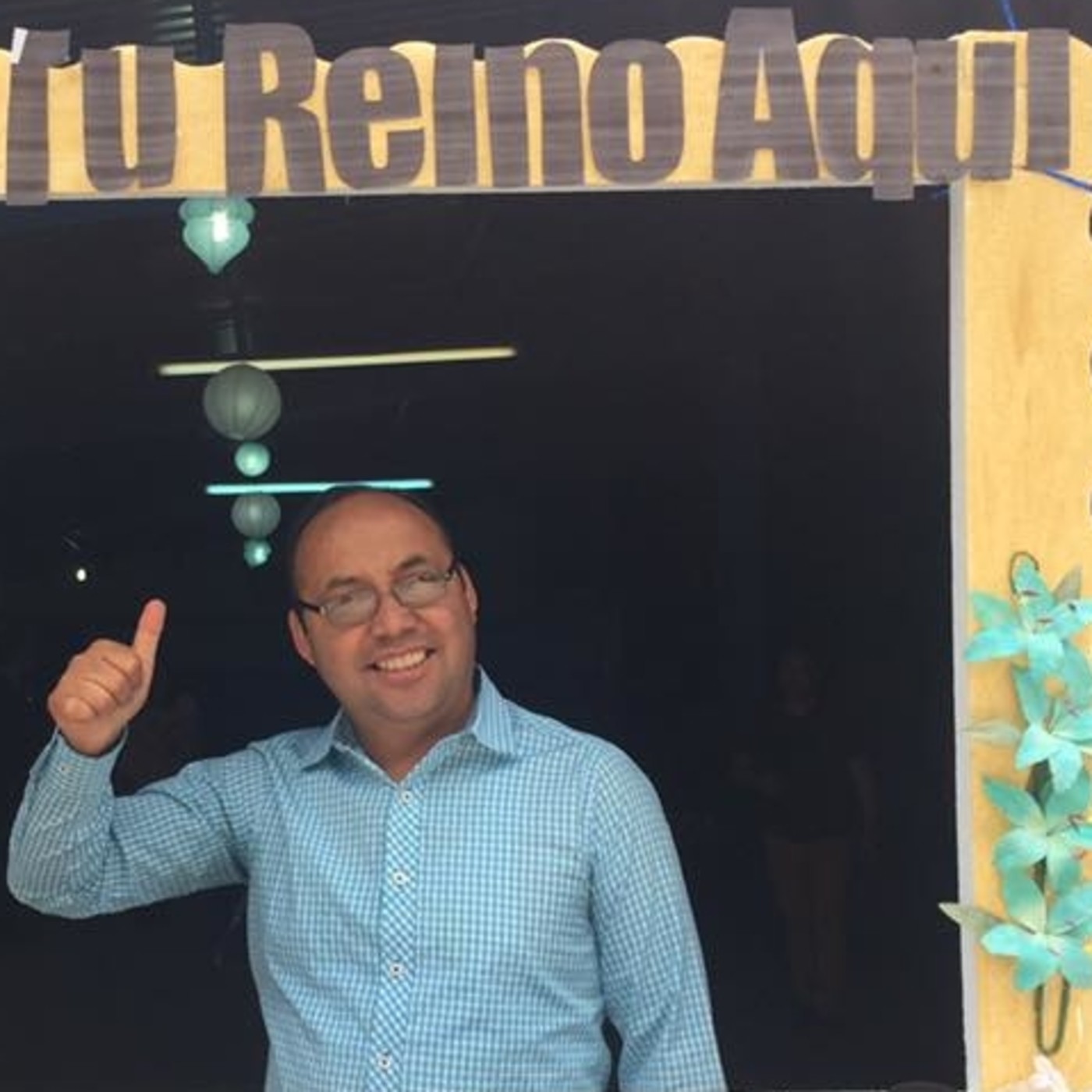 Tu Reino Aquí Uniendo al Cielo con la Tierra