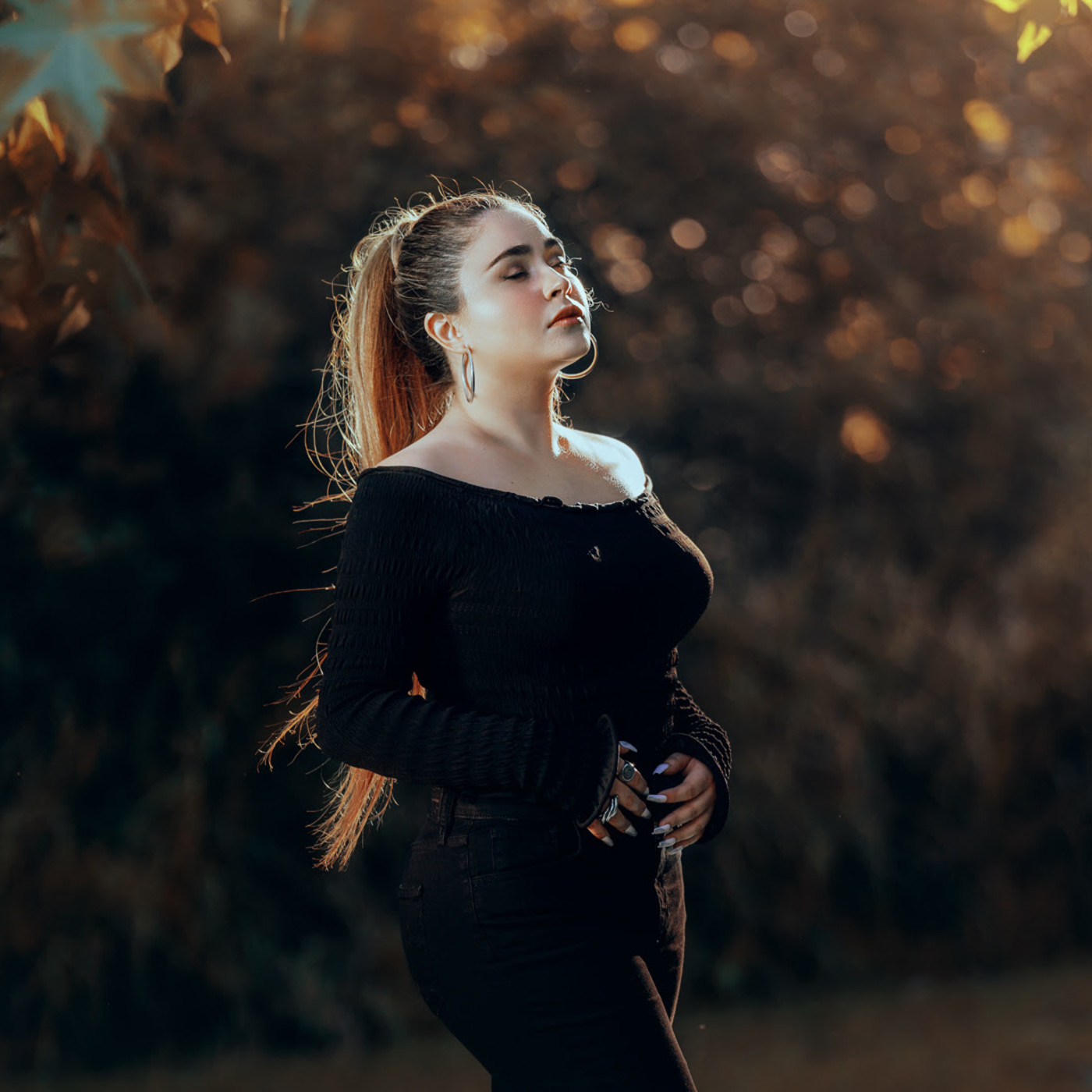 Sofia Siguel presenta single en Hablemos de Música episode artwork