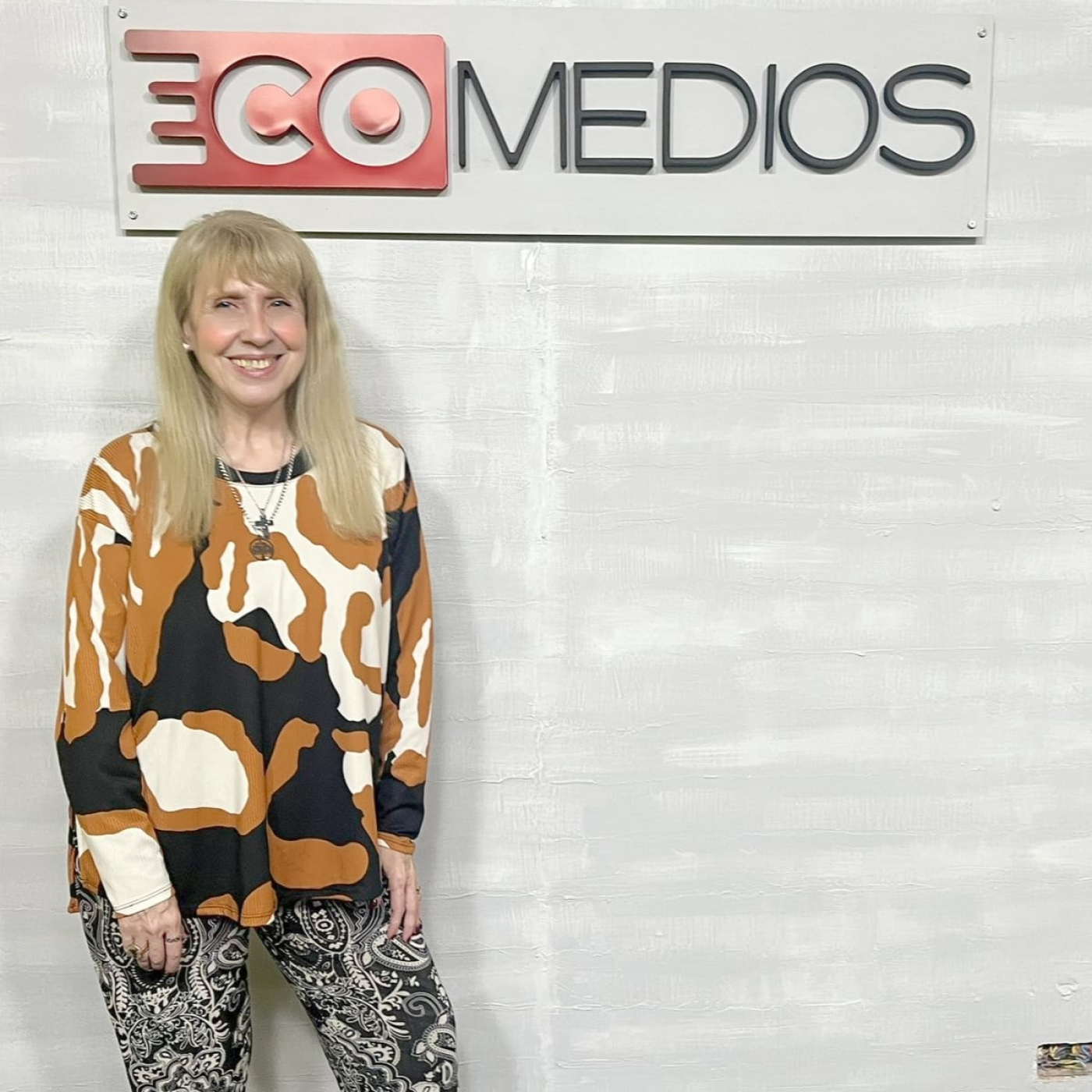 ALMAS GEMELAS LUZ PARA DAR con Maryhel Carmody y Equipo 30-9-2025.mp3
