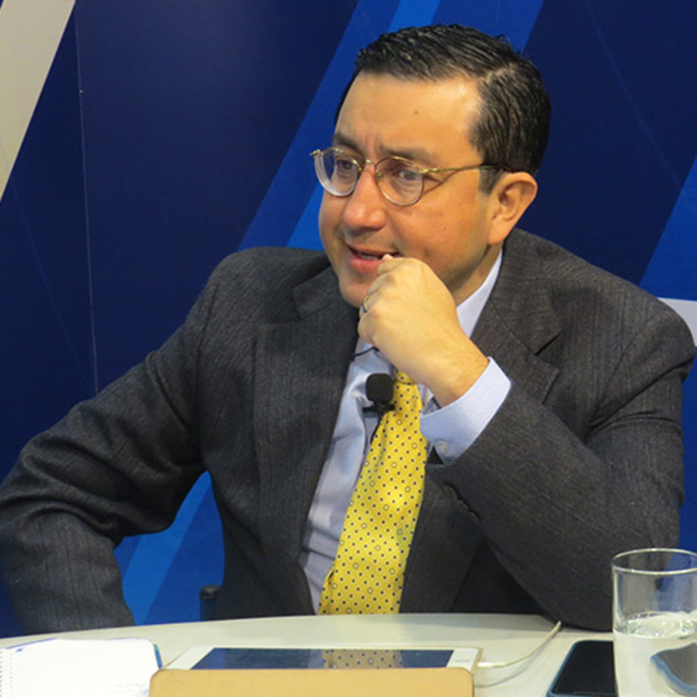 Glatzer Tuesta – Editorial 17 de octubre del 2019 episode artwork