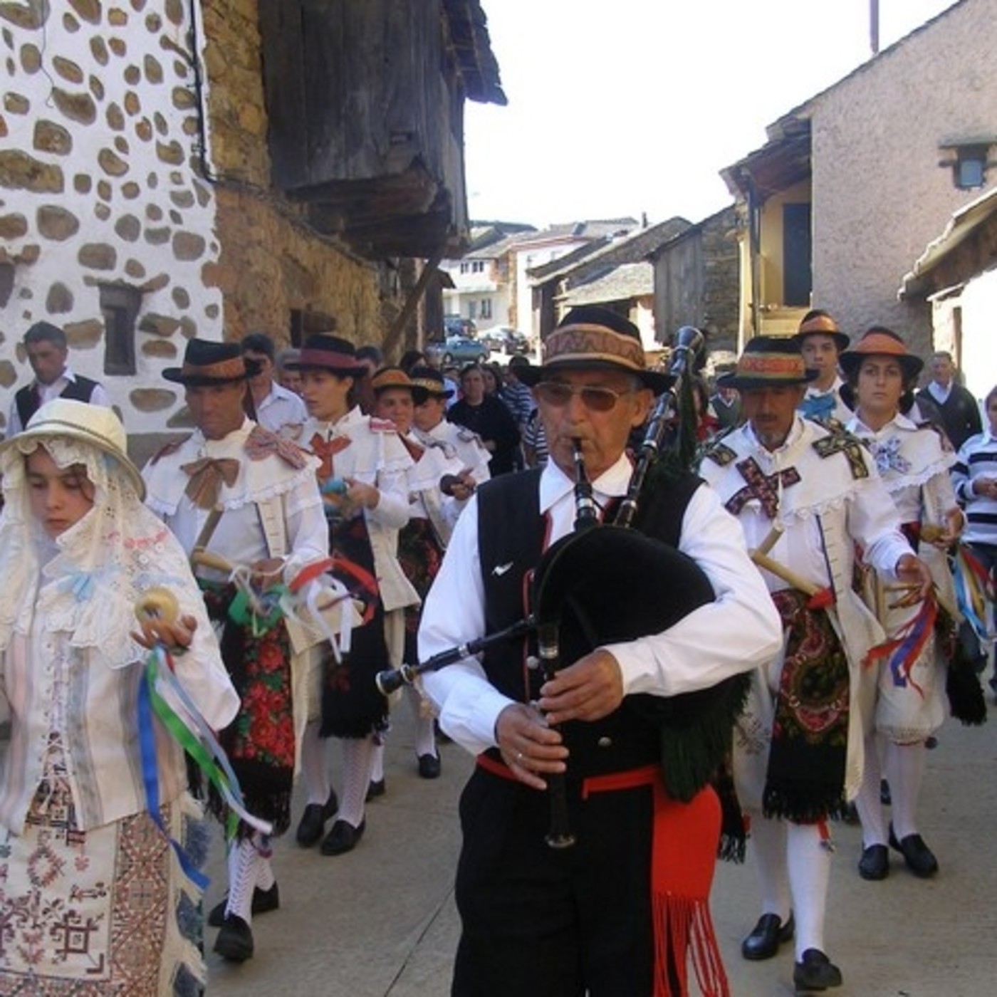 Divulgando Música Tradicional en FM Bierzo
