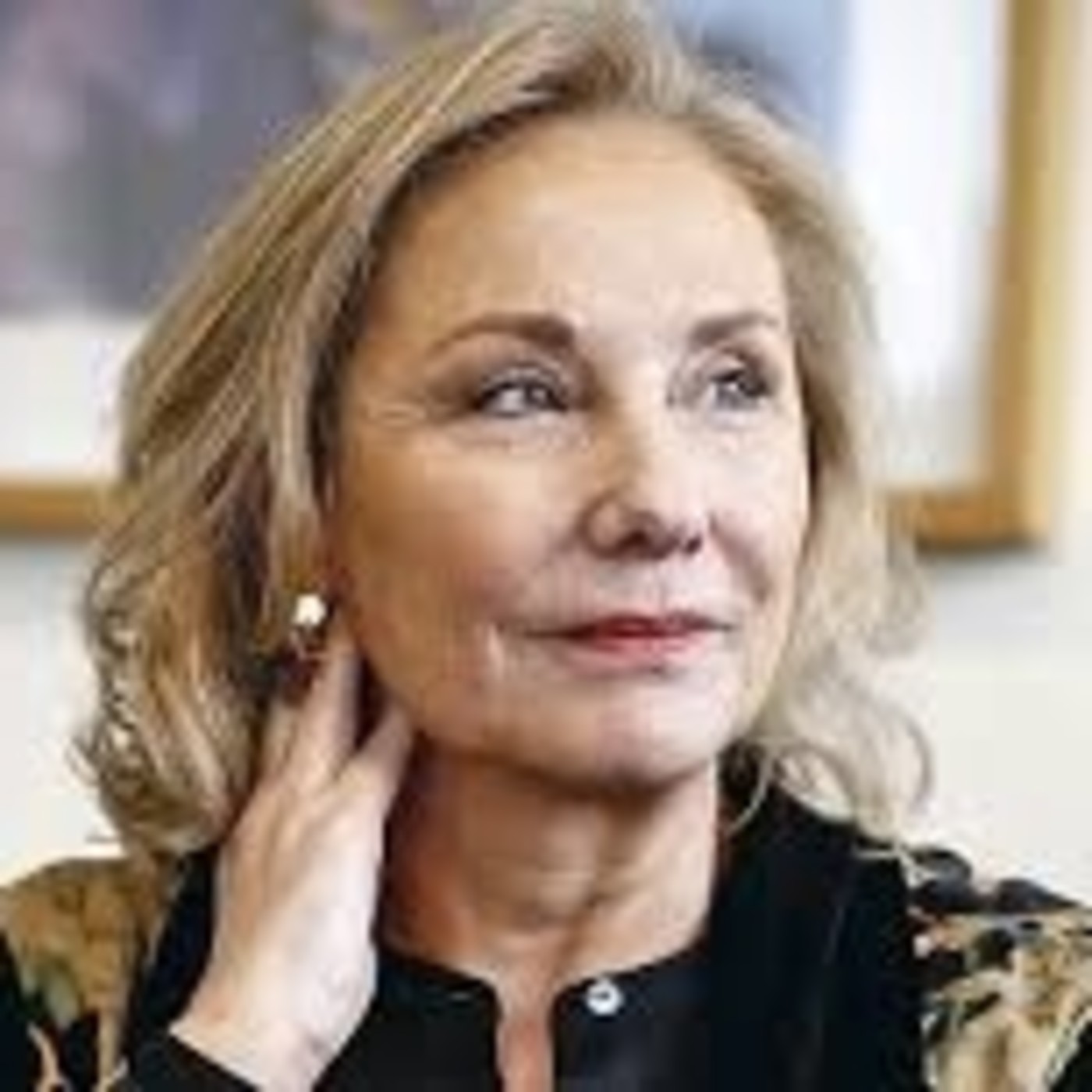 LENKA CARVALLO