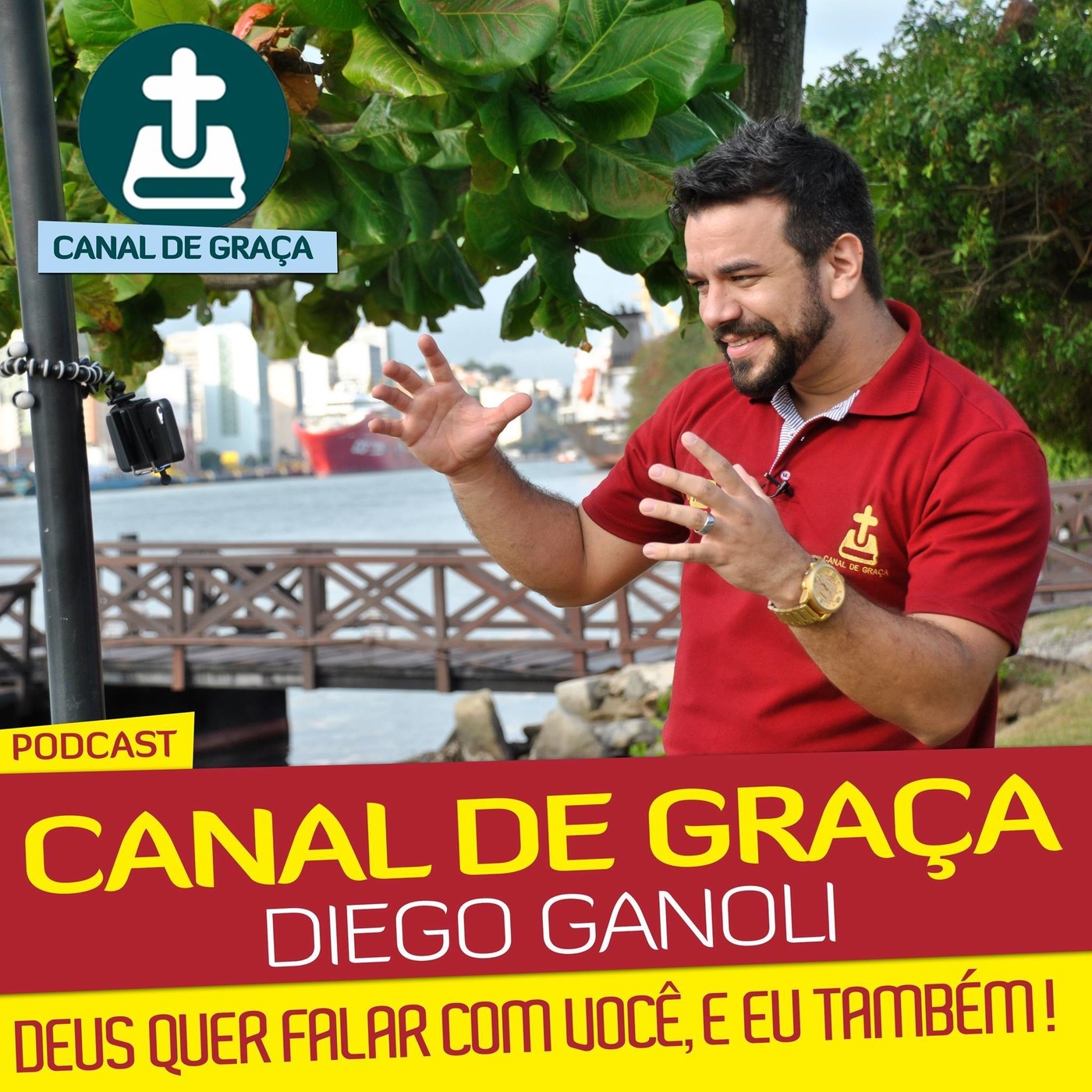 Pastor famoso que humilhou esposa ao vivo, leva soco na cara