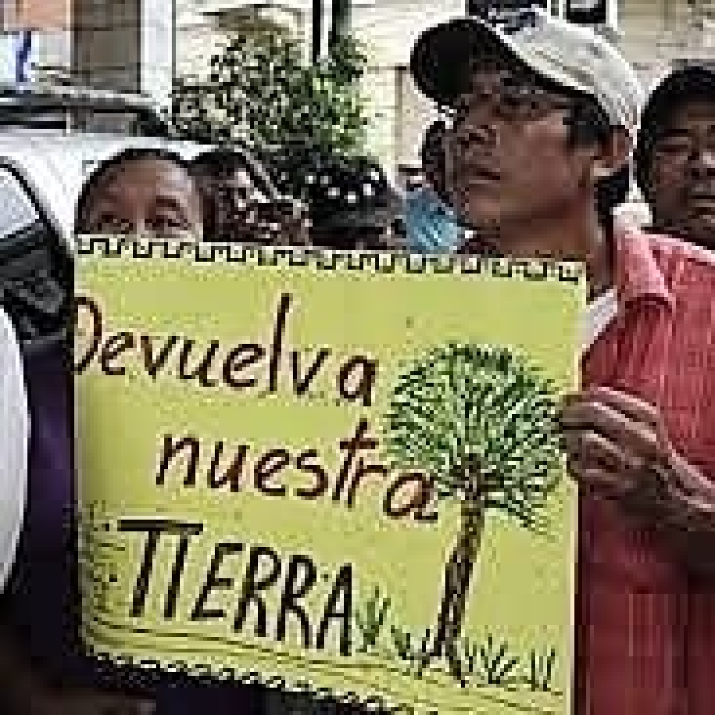 DEVUELVAN NUESTRA TIERRA