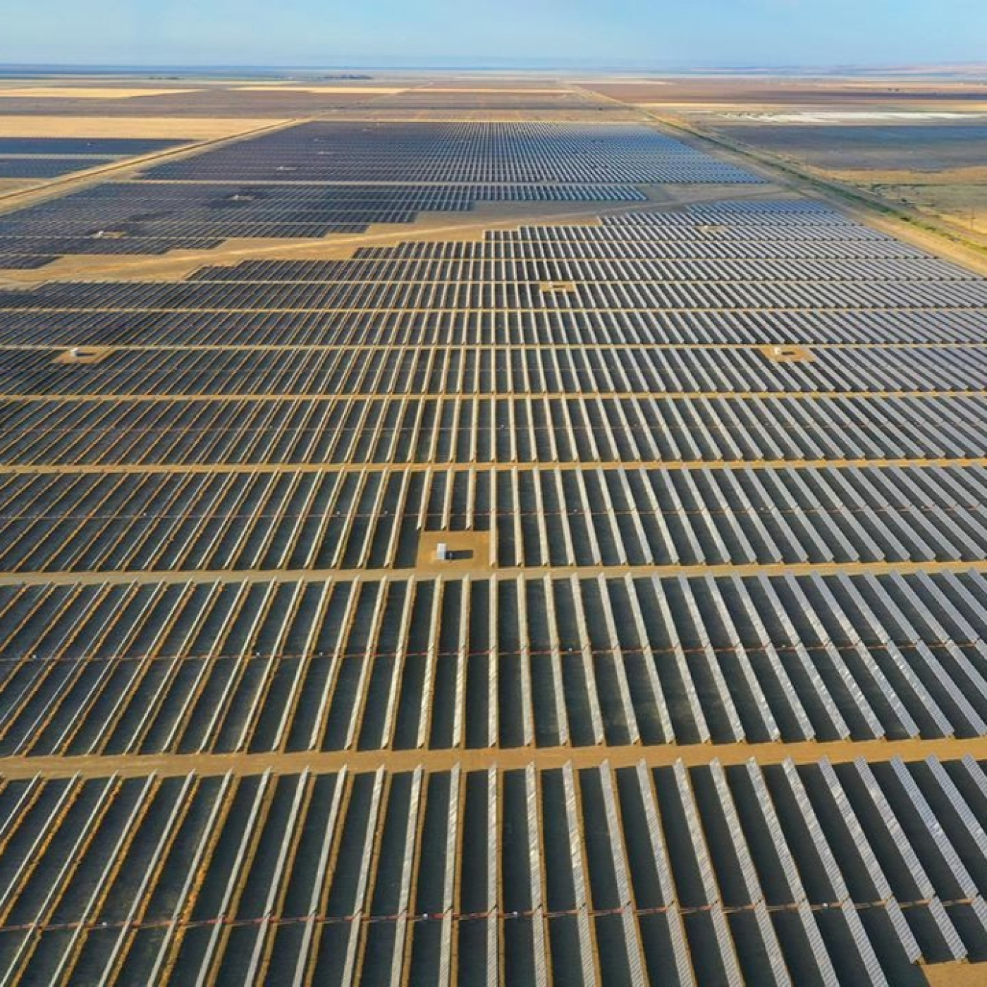 1256 - Paneles solares extraterrestres como firma tecnológica - Paradoja de Olbers - Energía solar con el Dr. Martil