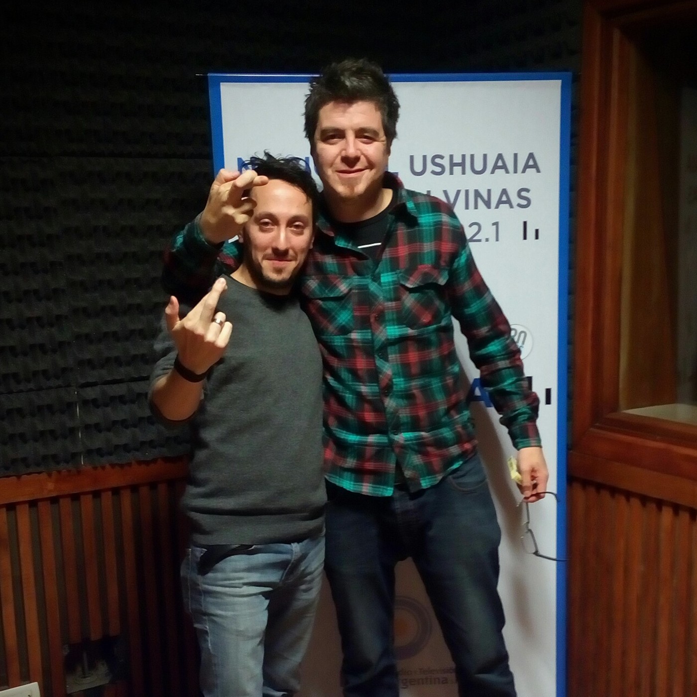 La Cruza Rock Radio