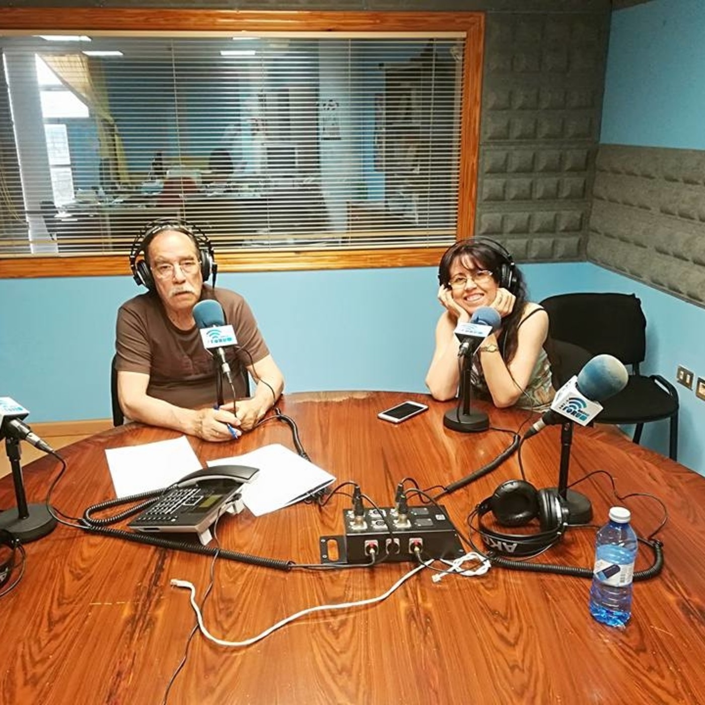 Con la Copla por Bandera en Radio Forum