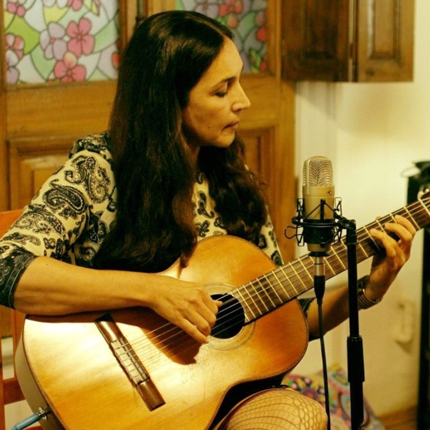 Veronica Muñoz en Dr. Smooth junto a Hector Mansur episode artwork