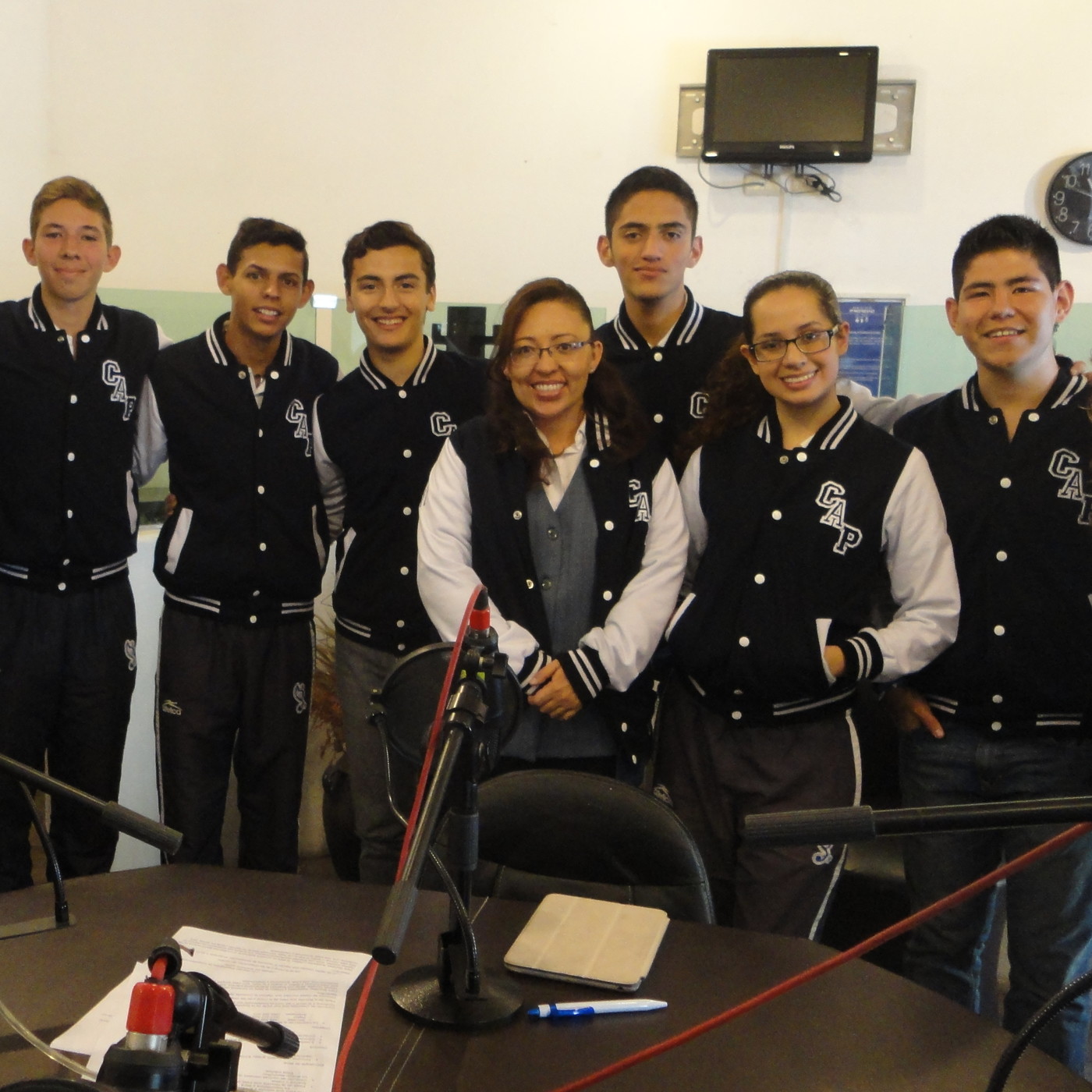 119 La ética en los medios de comunicación, 7 alumnos del Colegio Ángeles de Puebla