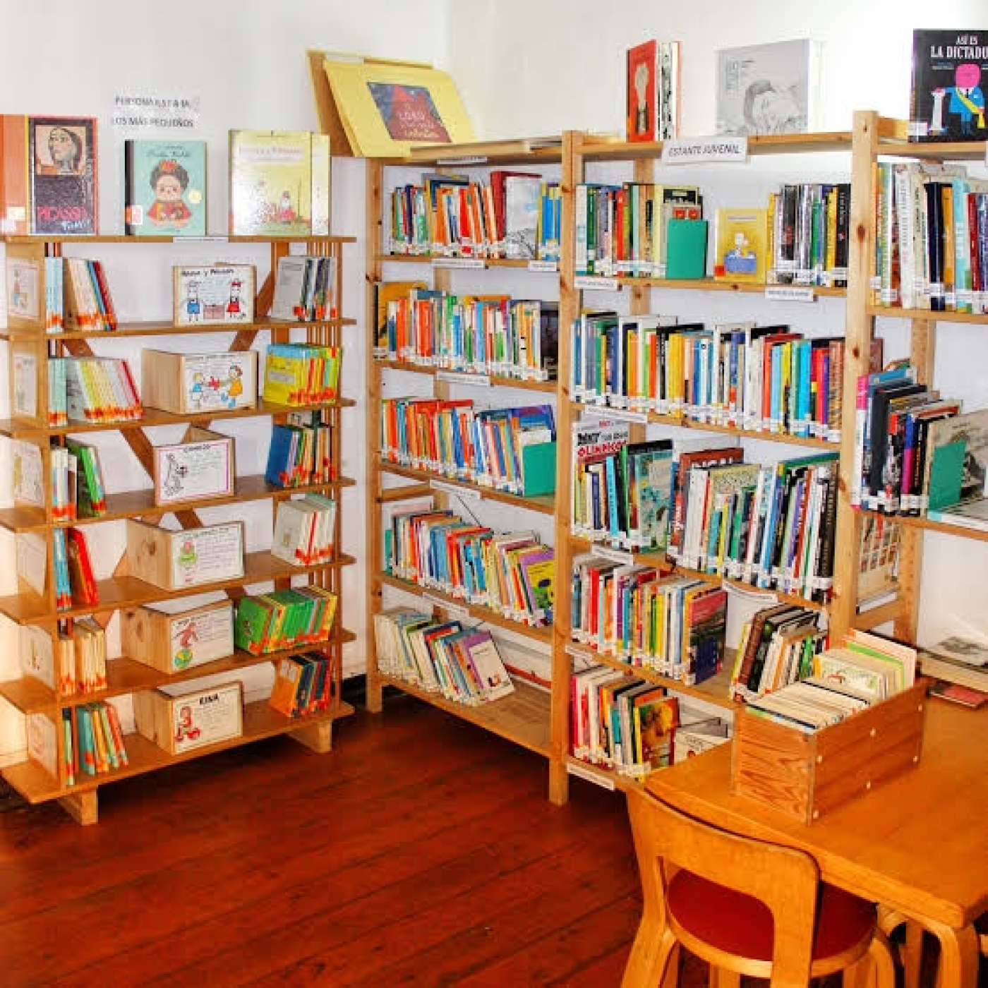 BIBLIOTECA LIBRO ALEGRE PRESENTA SUS ACTIVIDADES DE INVIERNO EN RITOQUE FM episode artwork