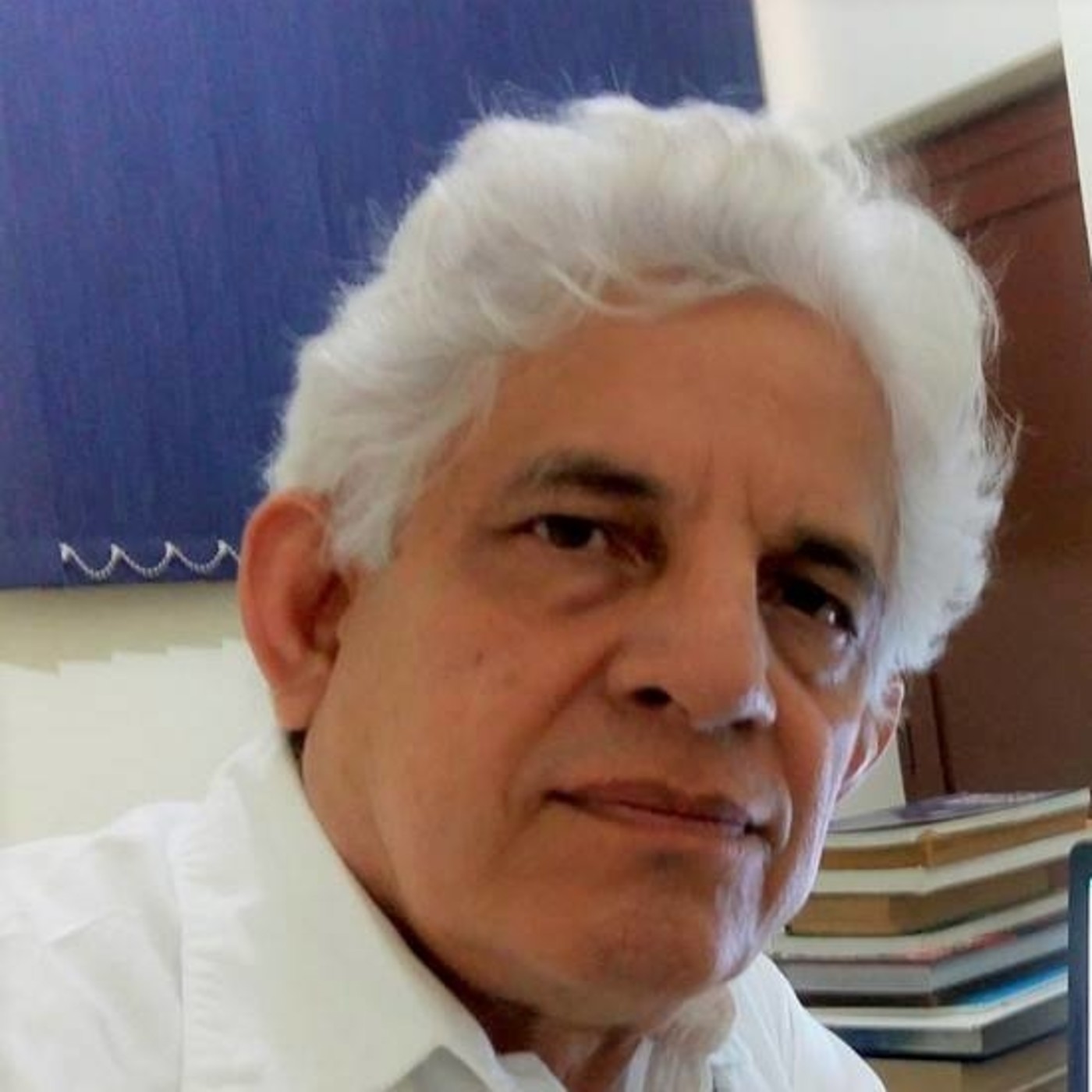 COLUMNA EL SALVADOR JOSÉ MARIO ZAVALETA EL CLUB DE LA PLUMA 31-1-2021
