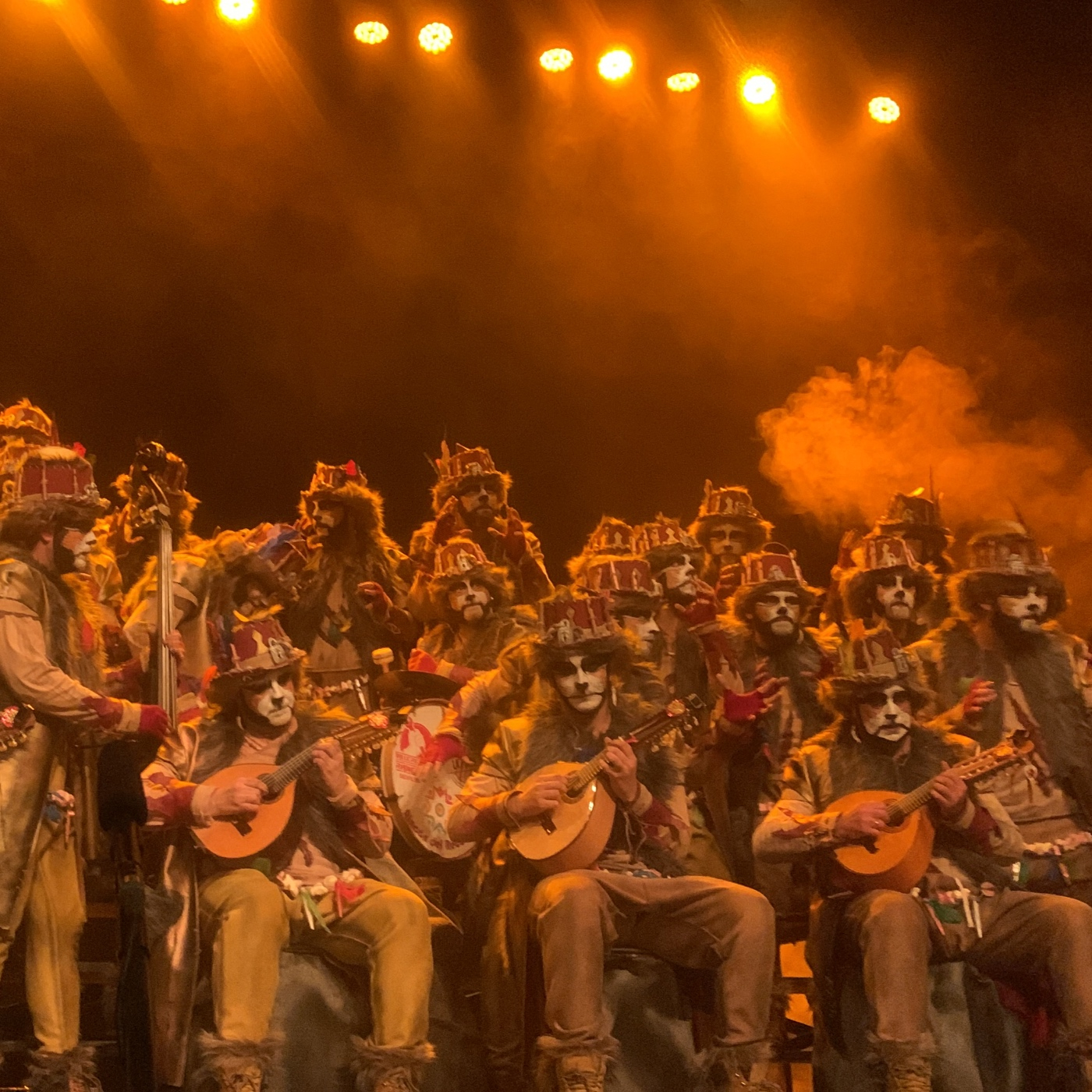 CARNAVAL A BOMBO Y PLATILLO