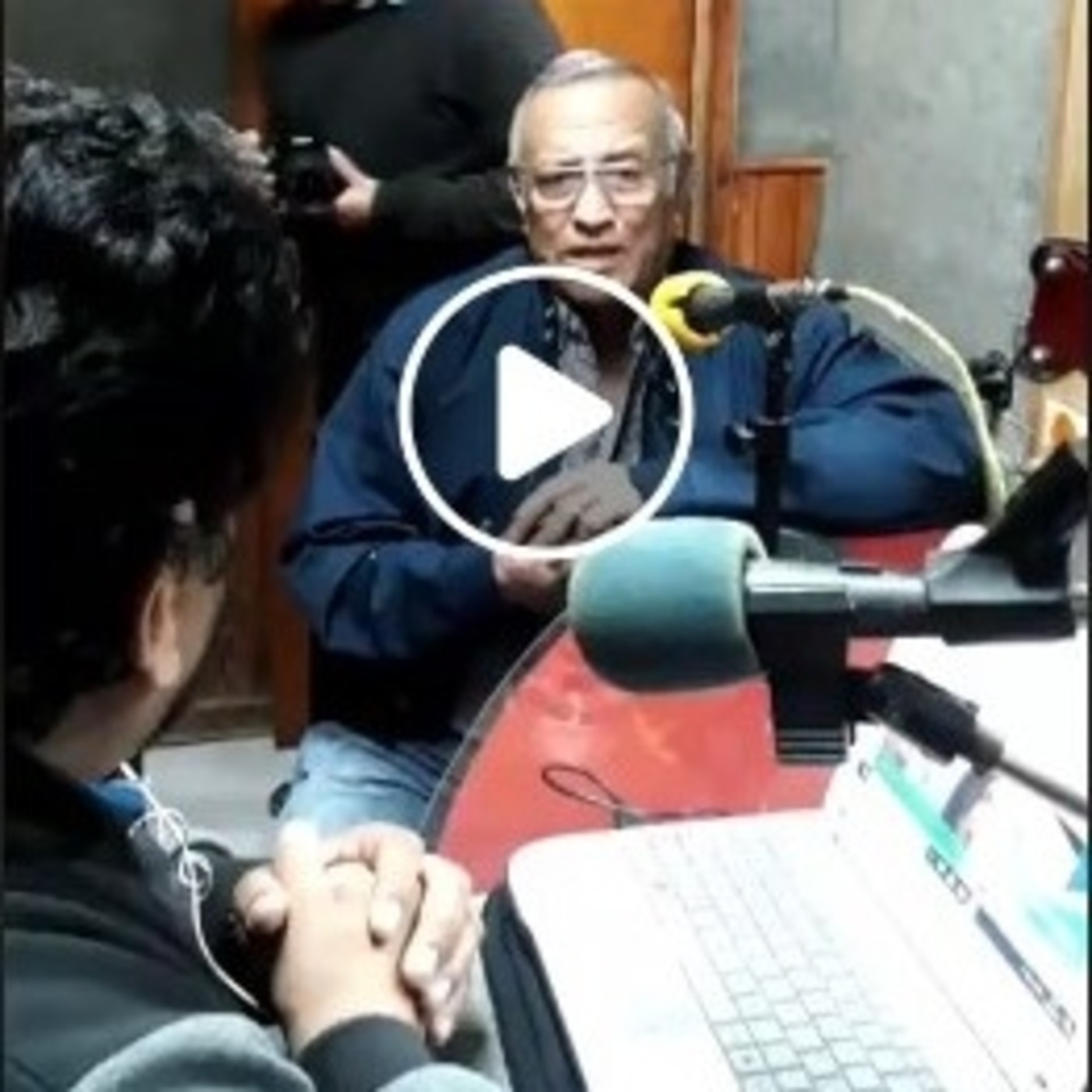 Podcast CONTACTO INICIAL