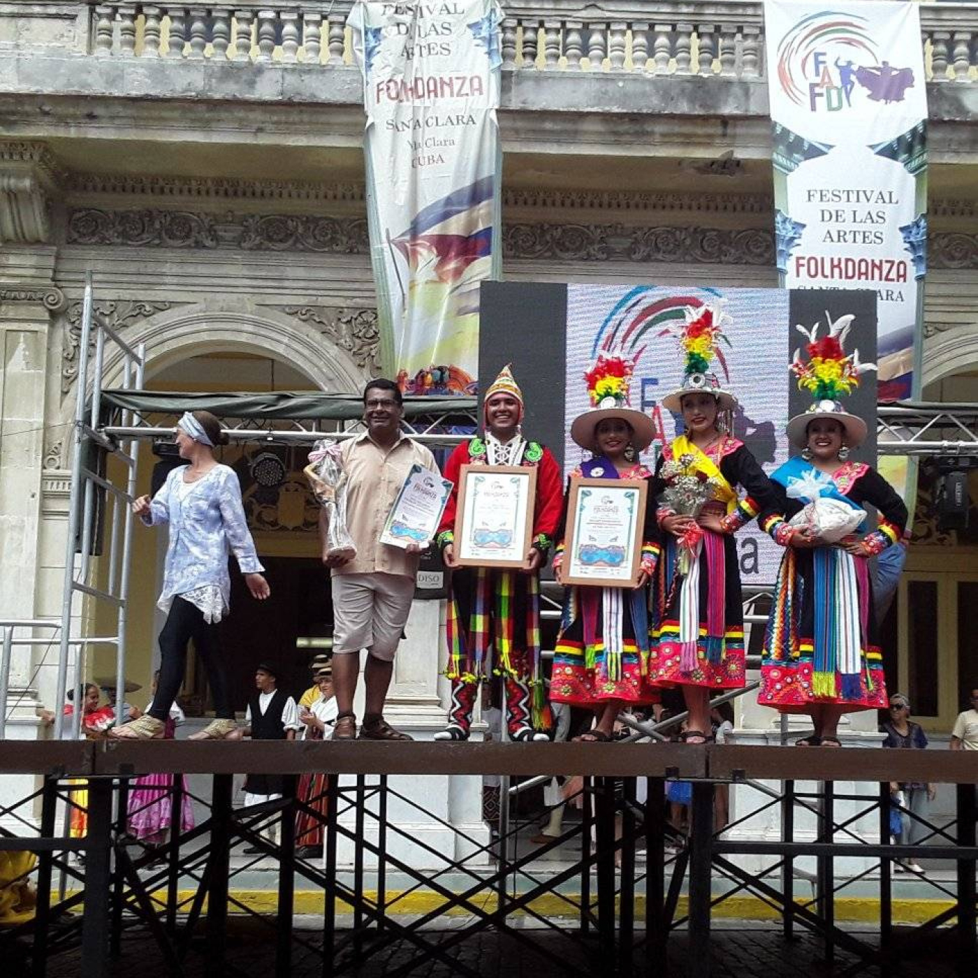 Culminó en Santa Clara Festival Internacional Folkdanza 2025