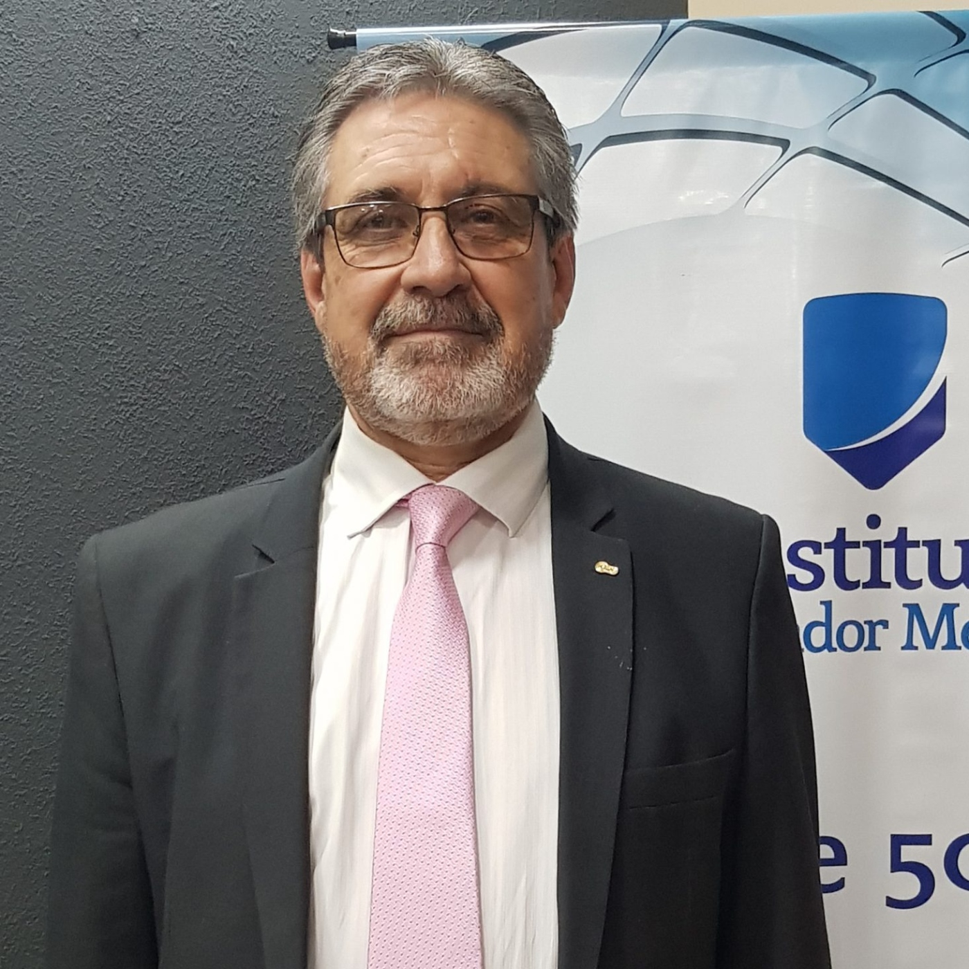 Salvador Femenía @SFemena (Vocero de la Confederación Argentina de la Mediana Empresa) En La Trinchera @trinchera_en