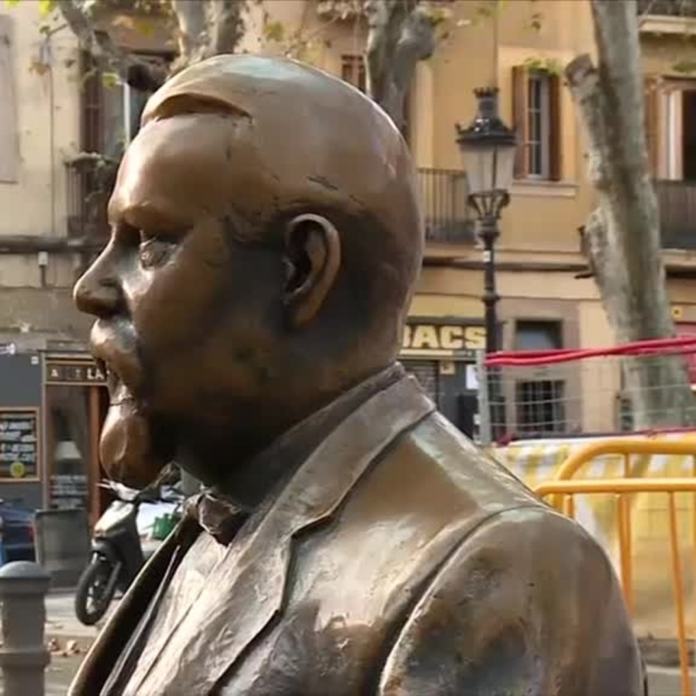 Plaça Rovira, espacio y tradición literaria episode artwork