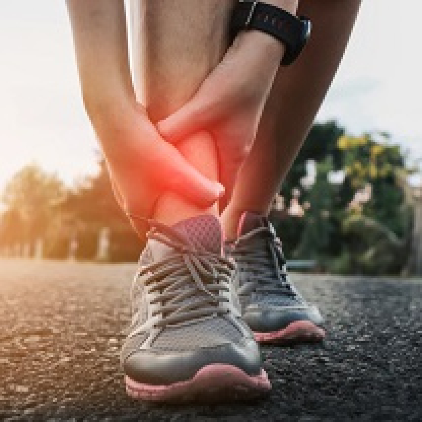 ¿Te duele después del ejercicio? Aprende a identificar y tratar lesiones deportivas episode artwork