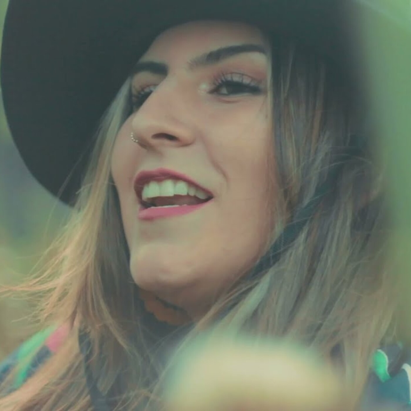 Casi Lola presenta cancion en Alfaomega 13 Enero 2022 episode artwork