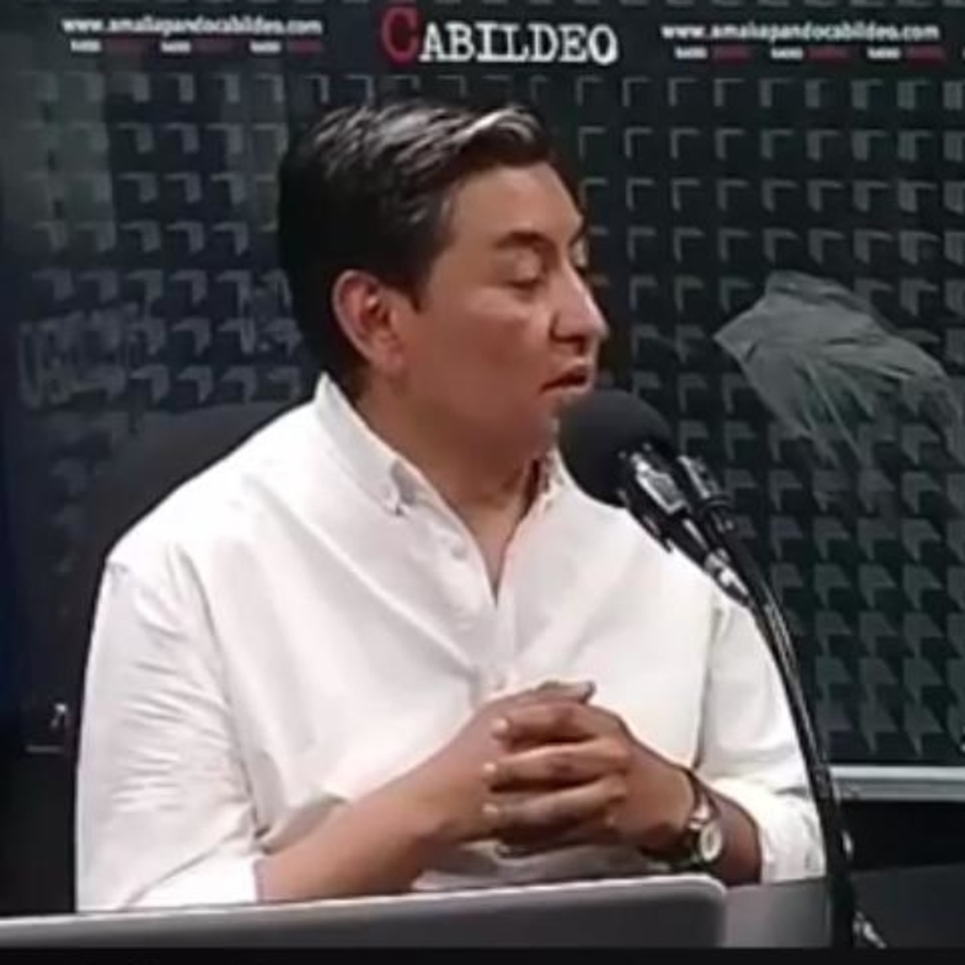 Julio Linares - CEDLA: “ Régimen de Evo gastó millones en propaganda para el caudillismo “ Julio Linares - CEDLA: “ Régimen de Evo gastó millones en propaganda para el caudillismo “