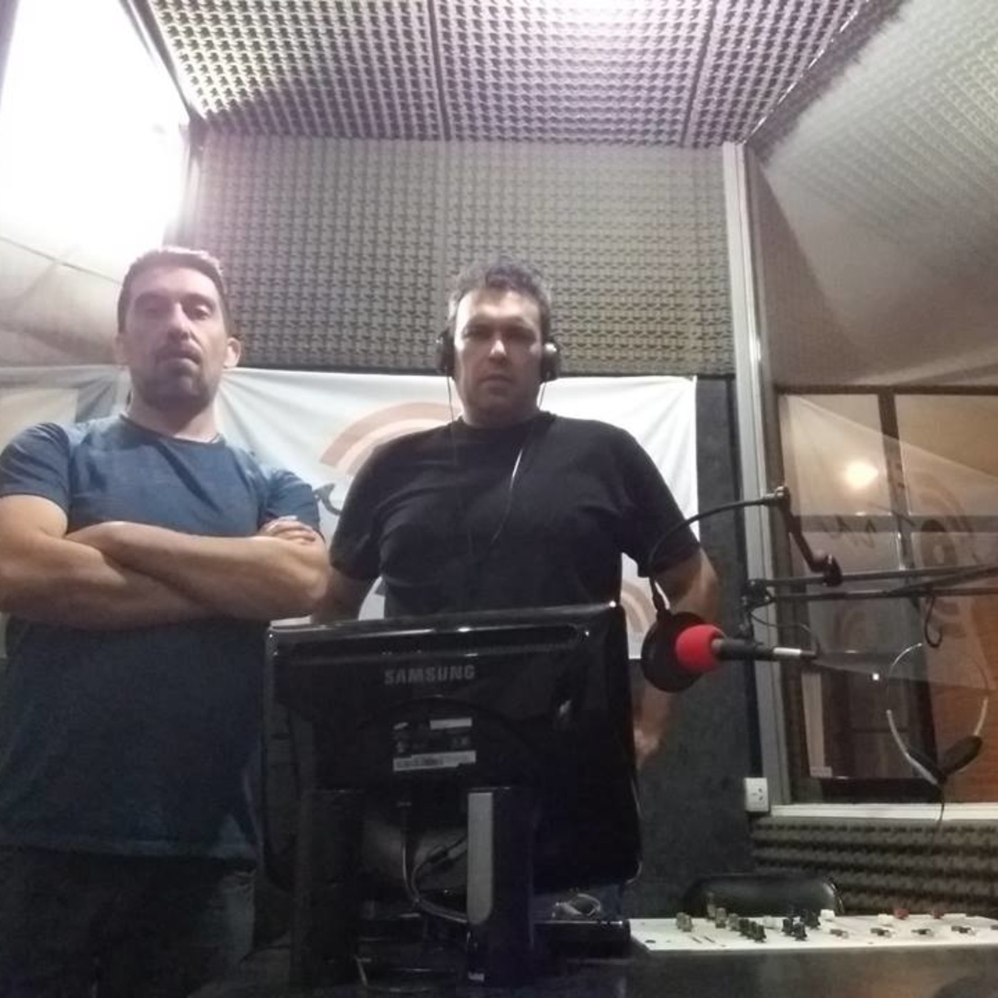 SILENCIO DE RADIO - Jueves 01 de Noviembre de 2018 episode artwork